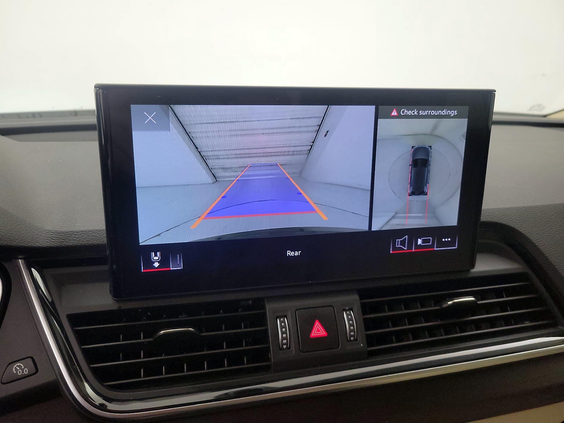 Thumbnail: 2021 Audi Q5 - 15