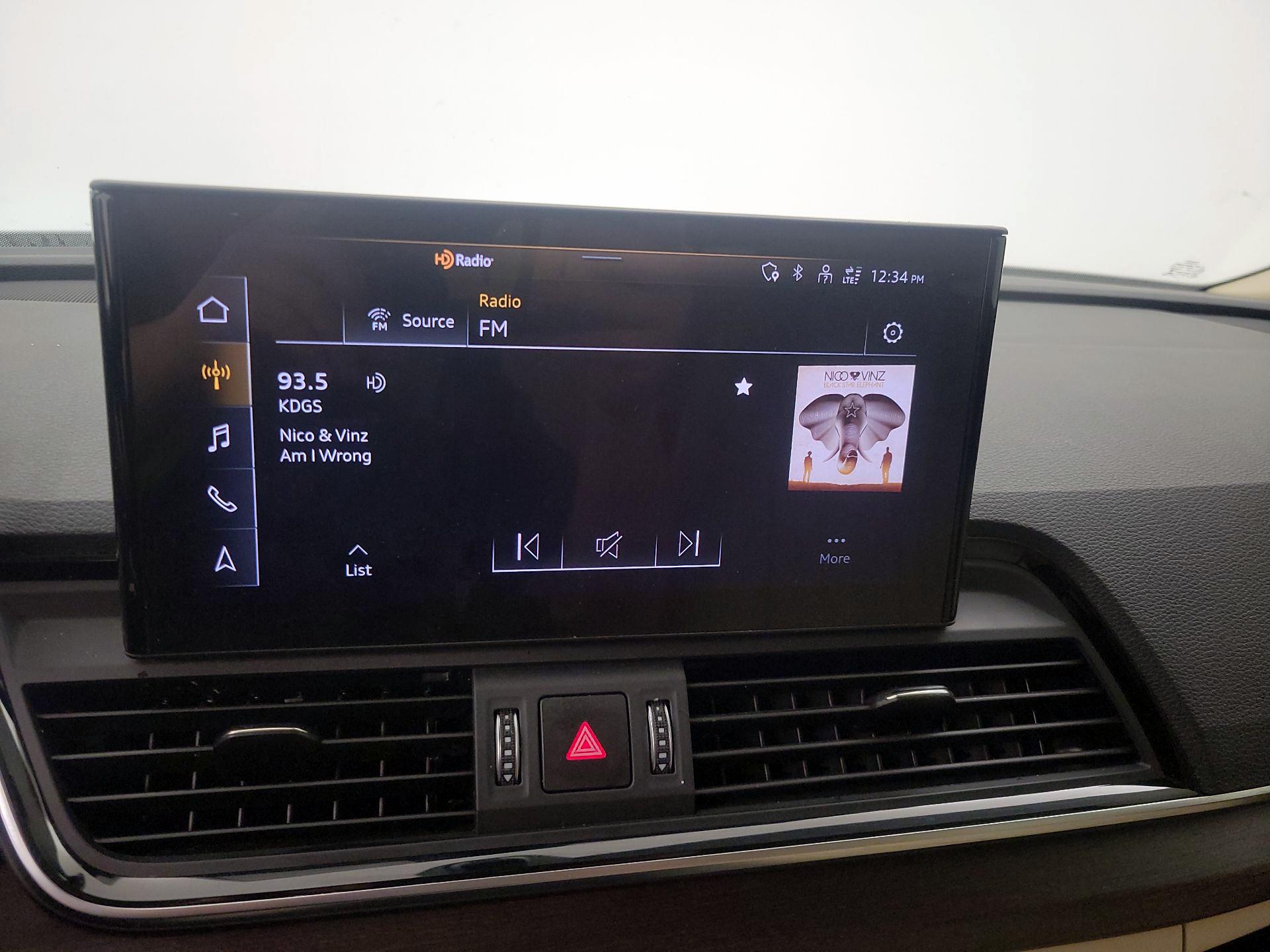 Thumbnail: 2021 Audi Q5 - 16