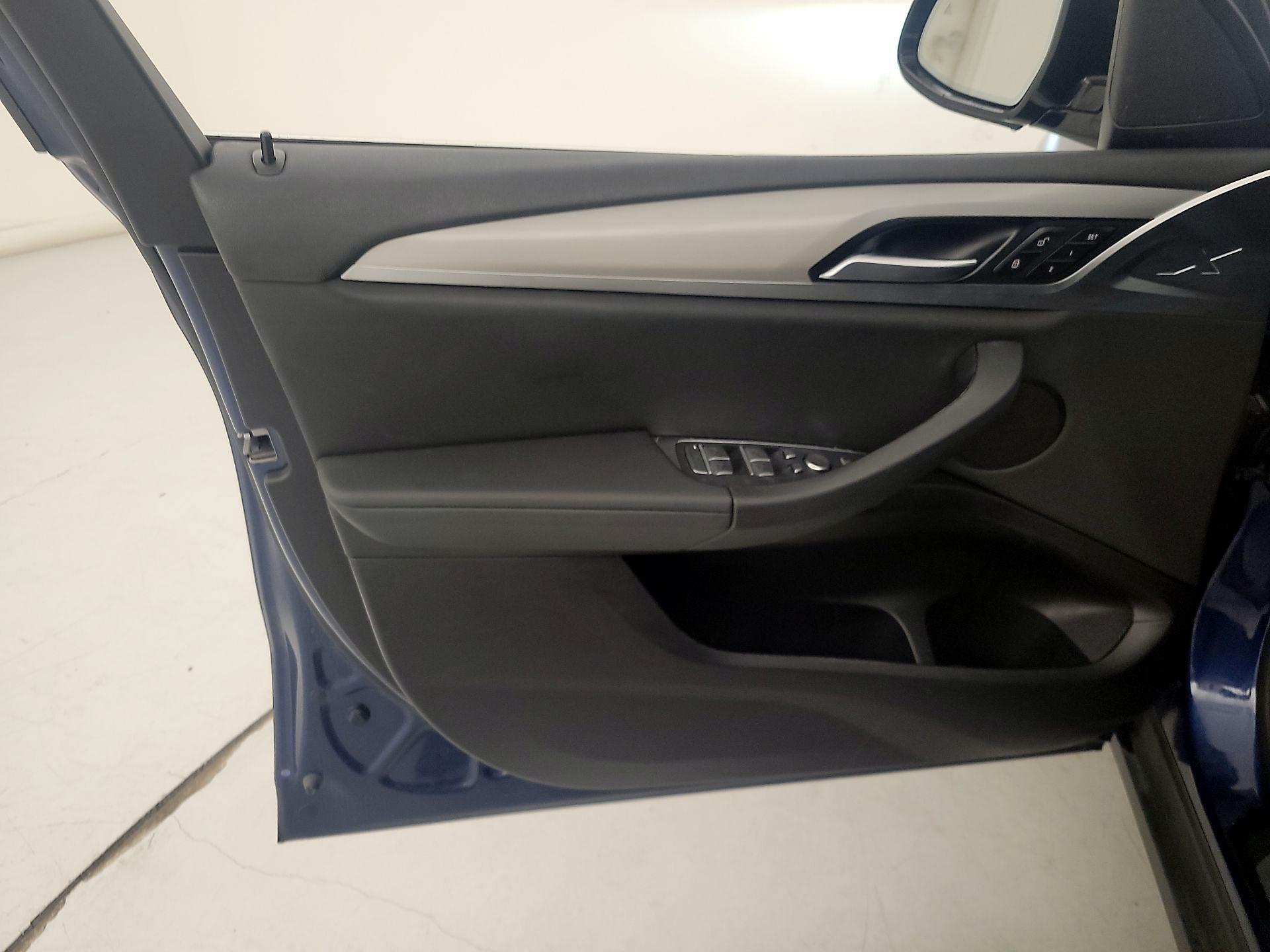 Thumbnail: 2020 BMW X3 - 12