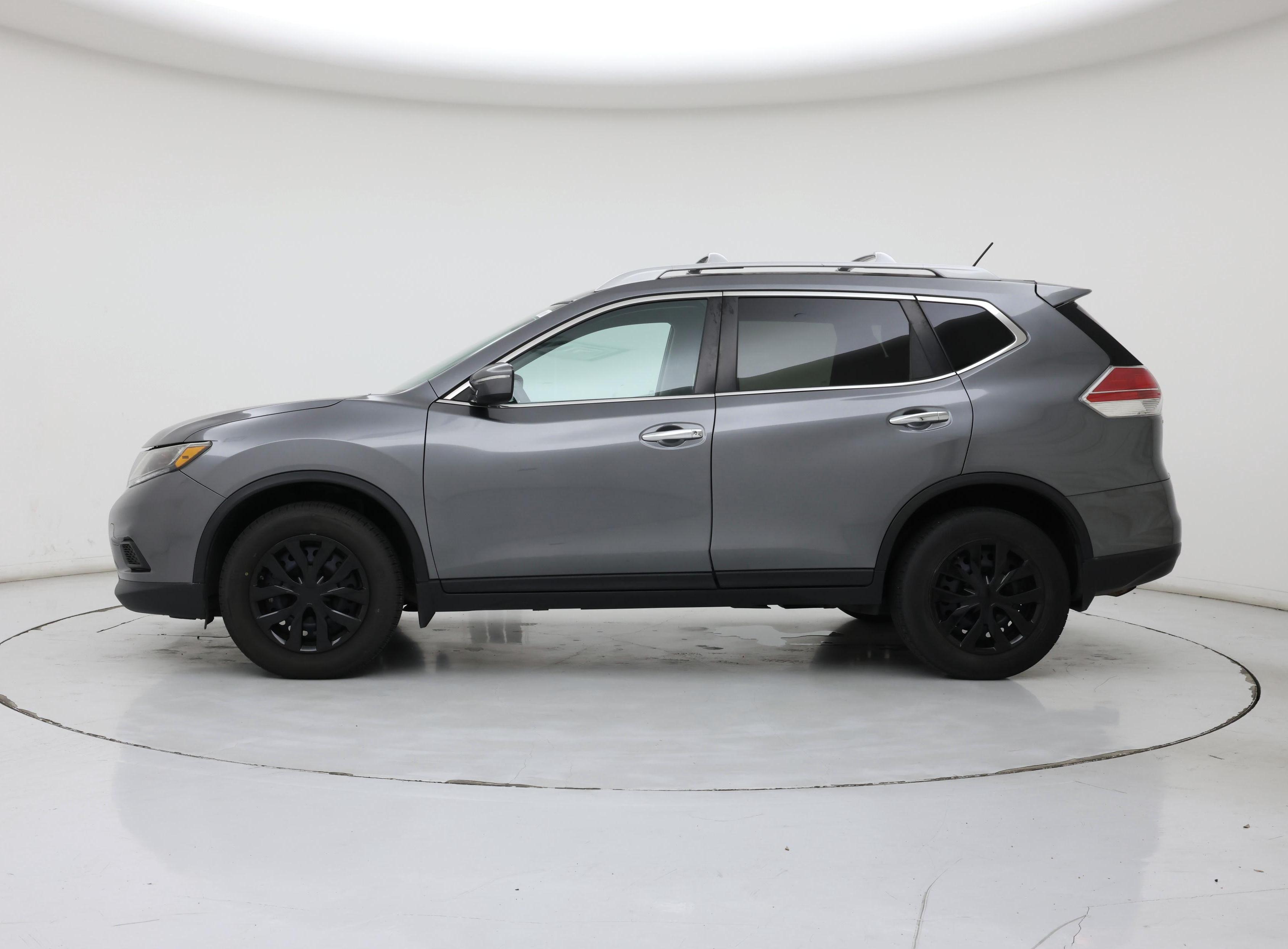 Thumbnail: 2016 Nissan Rogue - 3