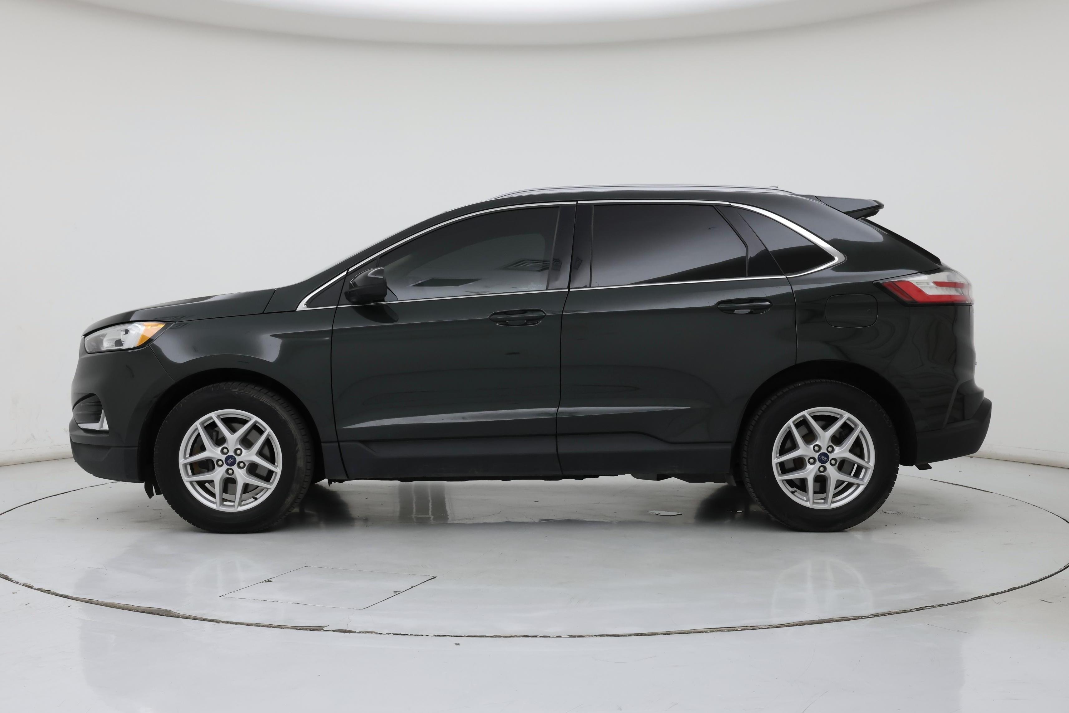 Thumbnail: 2022 Ford Edge - 3