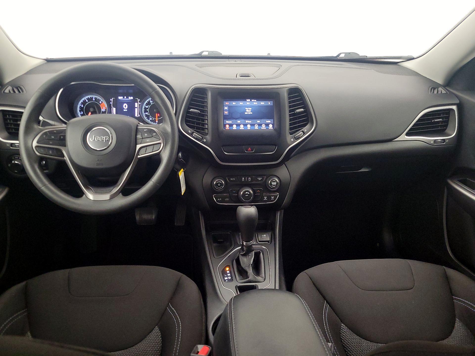 Thumbnail: 2020 Jeep Cherokee - 9