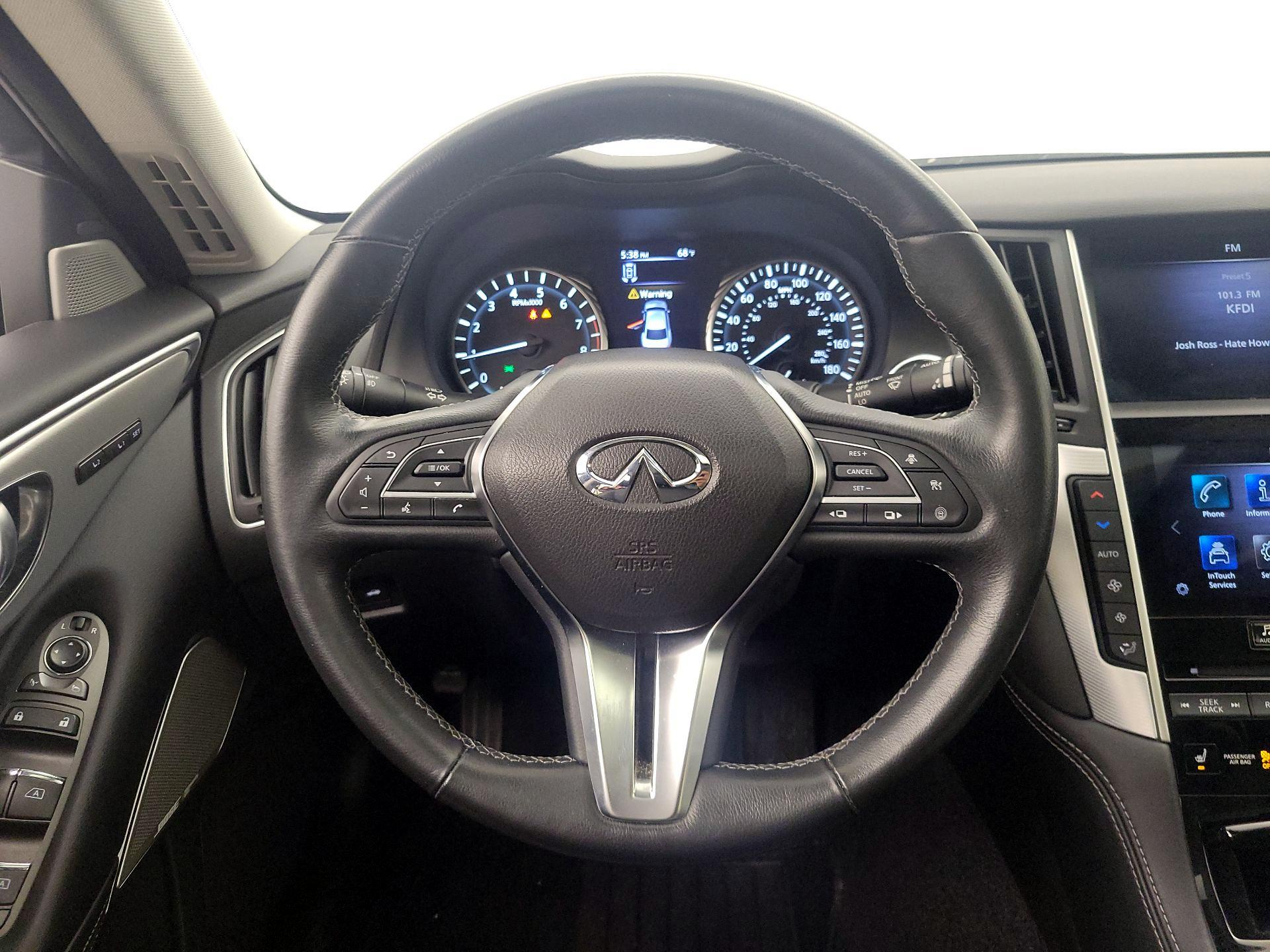 Thumbnail: 2022 INFINITI Q50 - 10