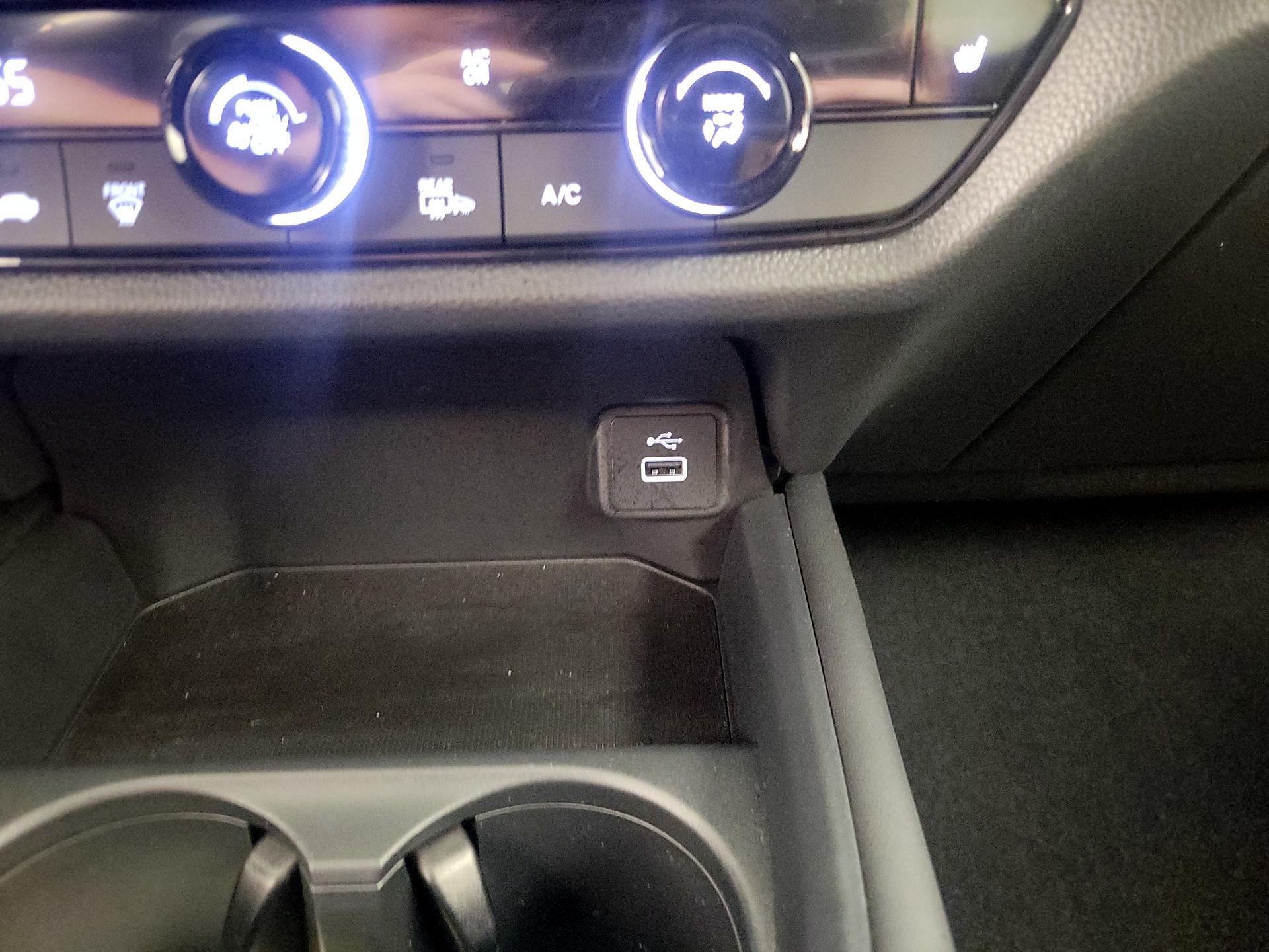 Thumbnail: 2025 Honda HR-V - 18