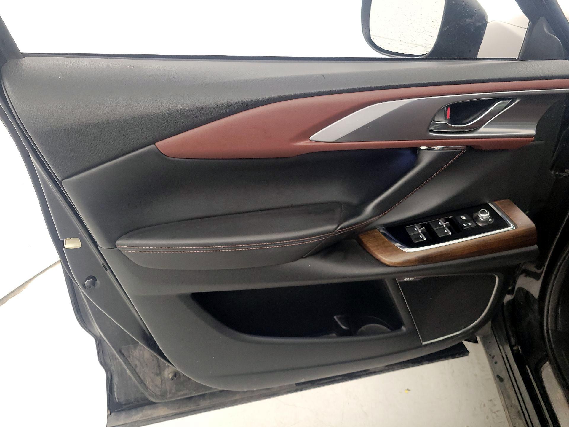 Thumbnail: 2018 Mazda CX-9 - 12