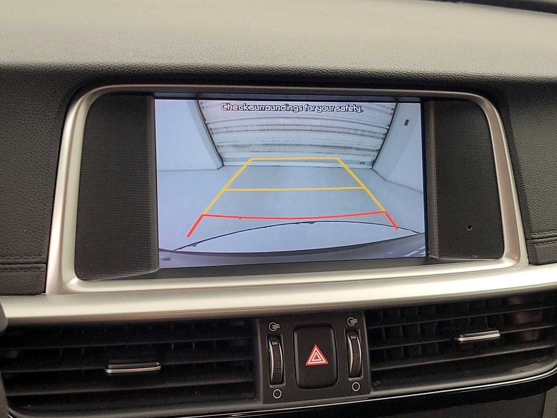 Thumbnail: 2019 Kia Optima - 14