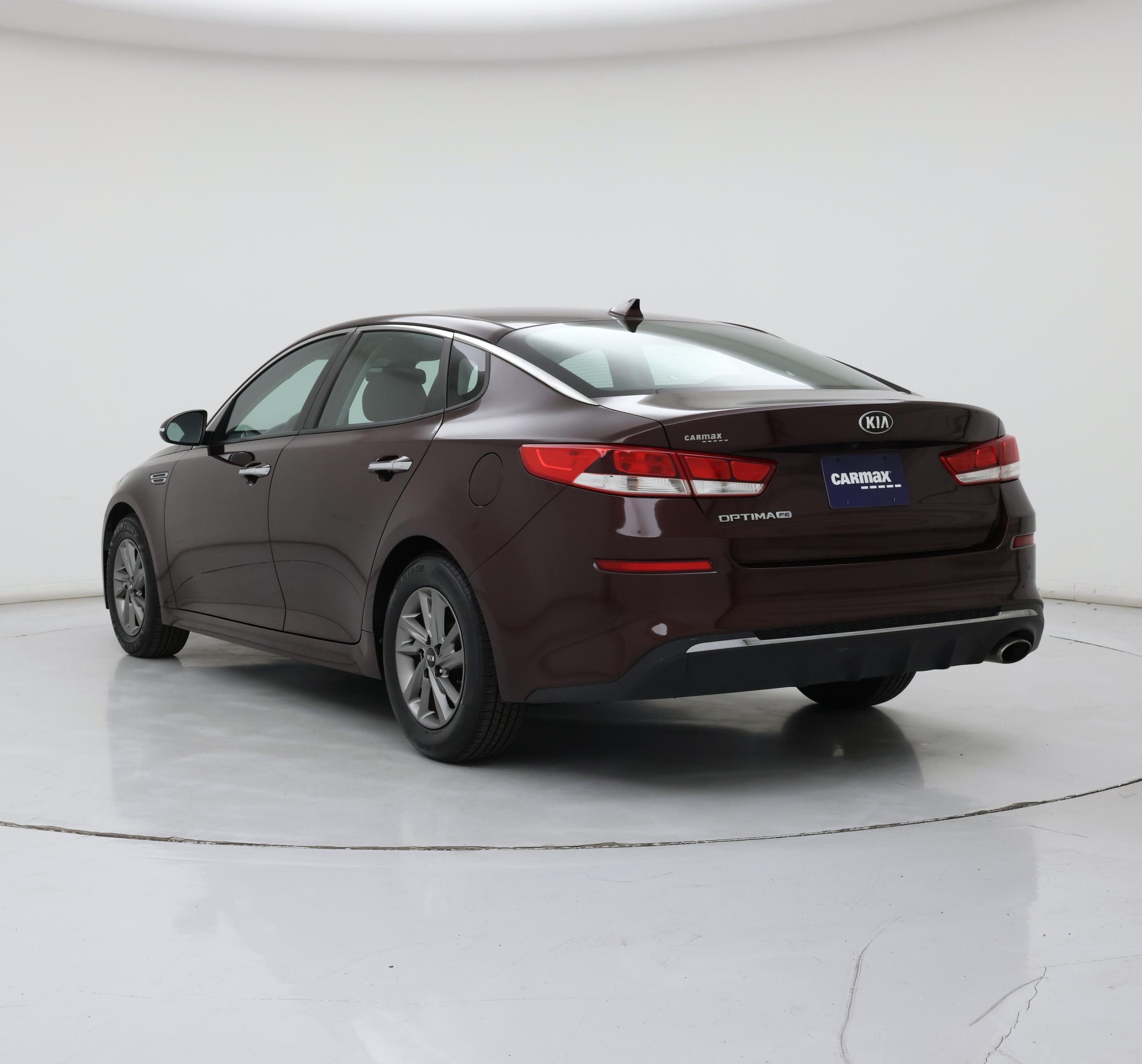 Thumbnail: 2019 Kia Optima - 2