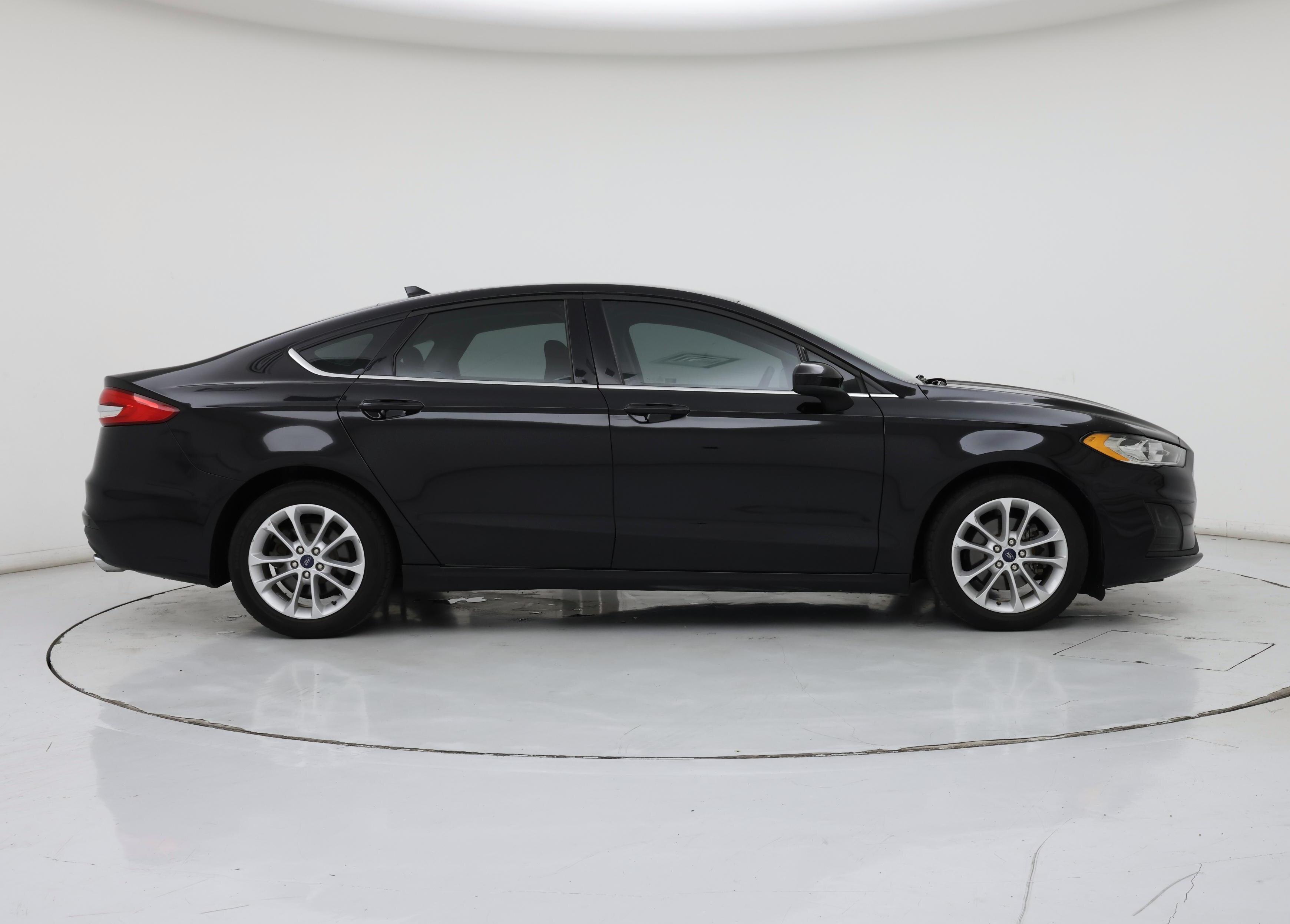 Thumbnail: 2020 Ford Fusion - 7