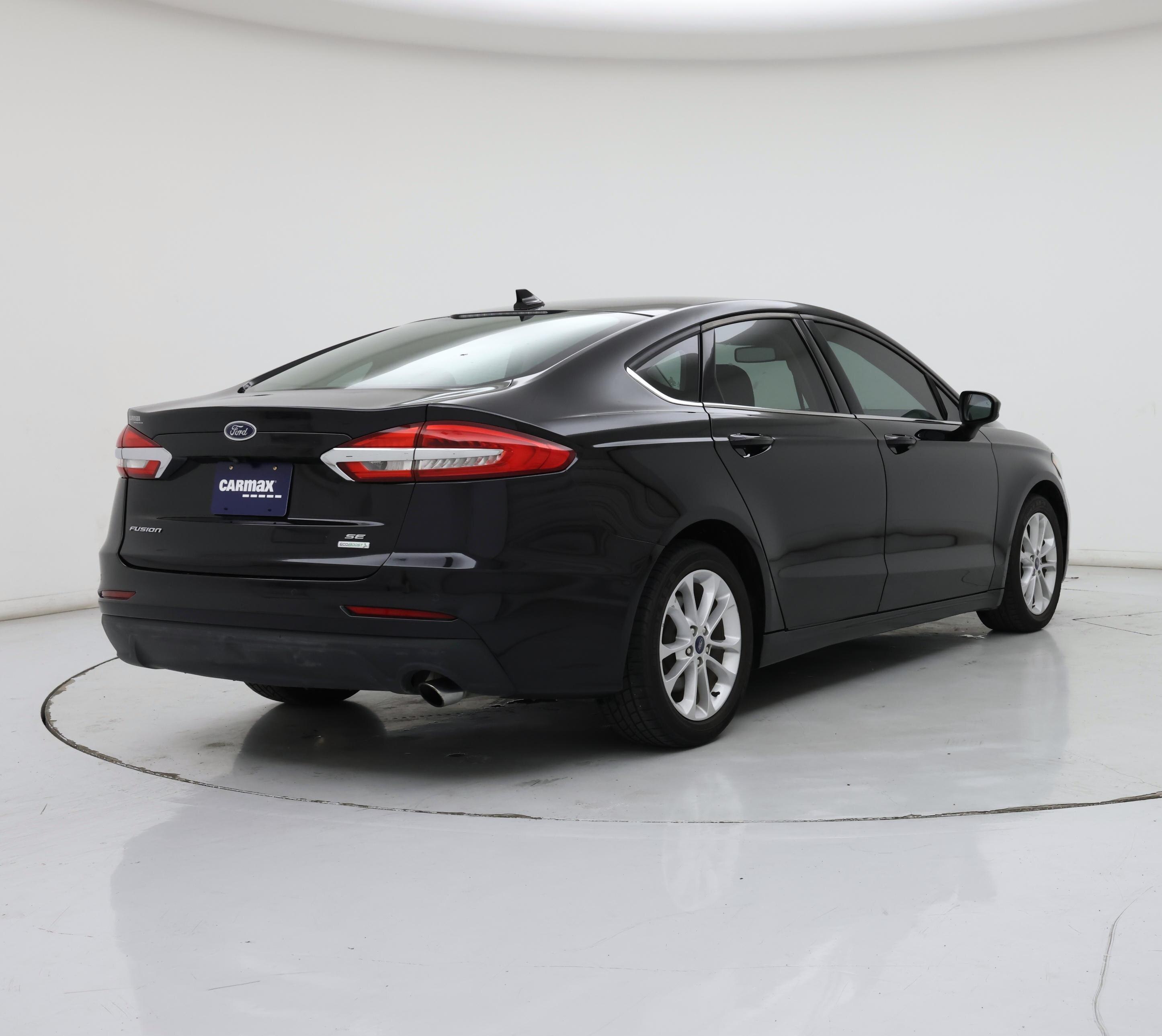 Thumbnail: 2020 Ford Fusion - 8