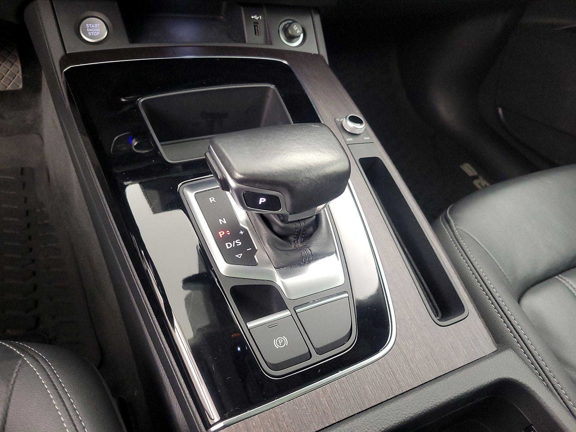 Thumbnail: 2021 Audi Q5 - 17