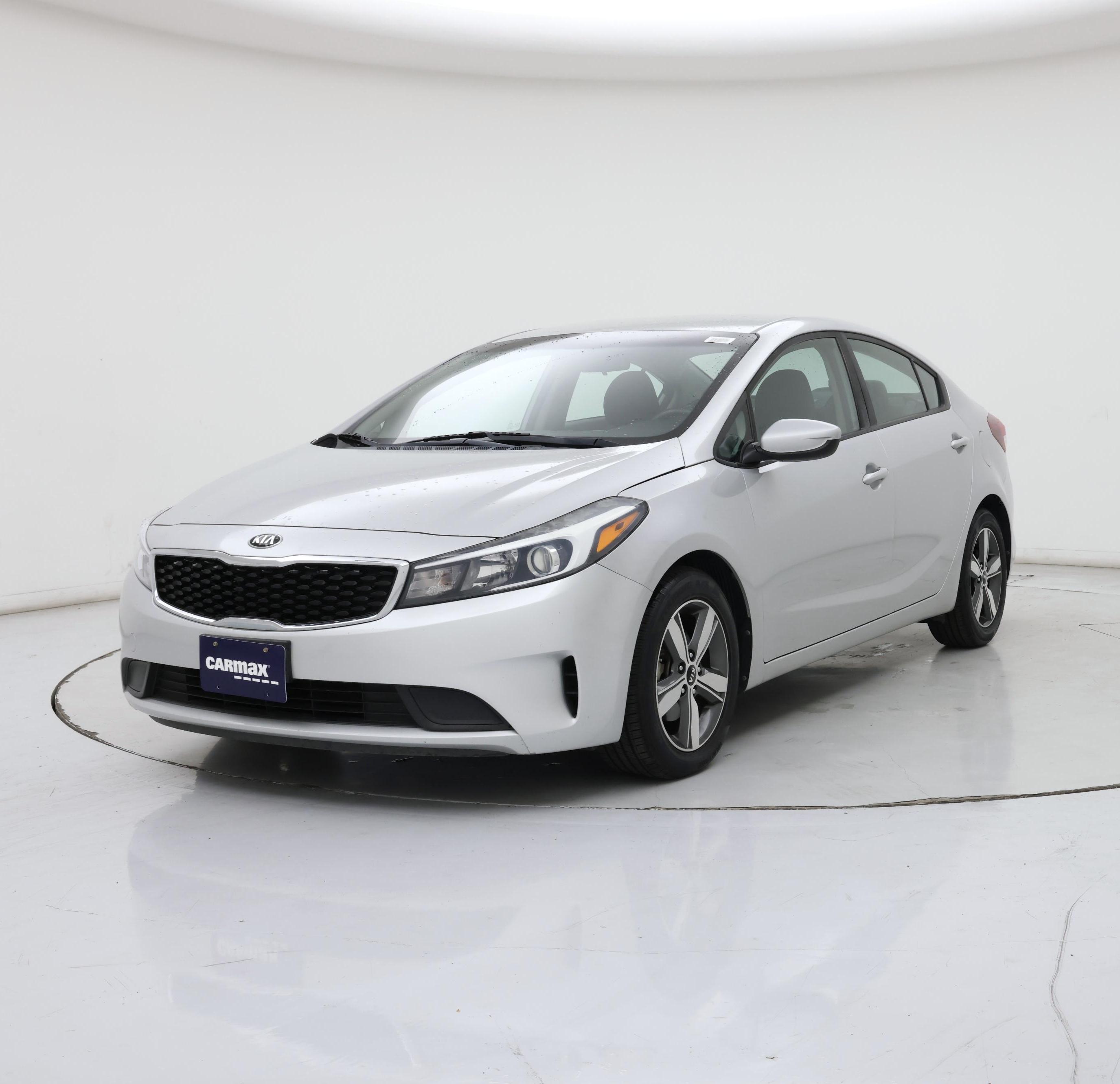 Thumbnail: 2018 Kia Forte - 4