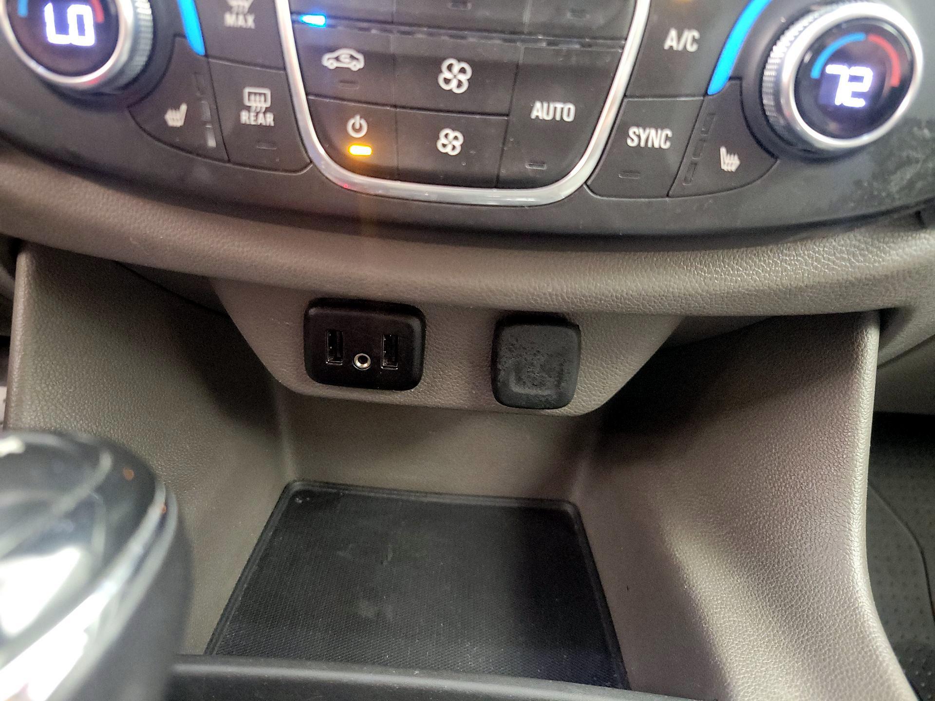 Thumbnail: 2018 Chevrolet Traverse - 18