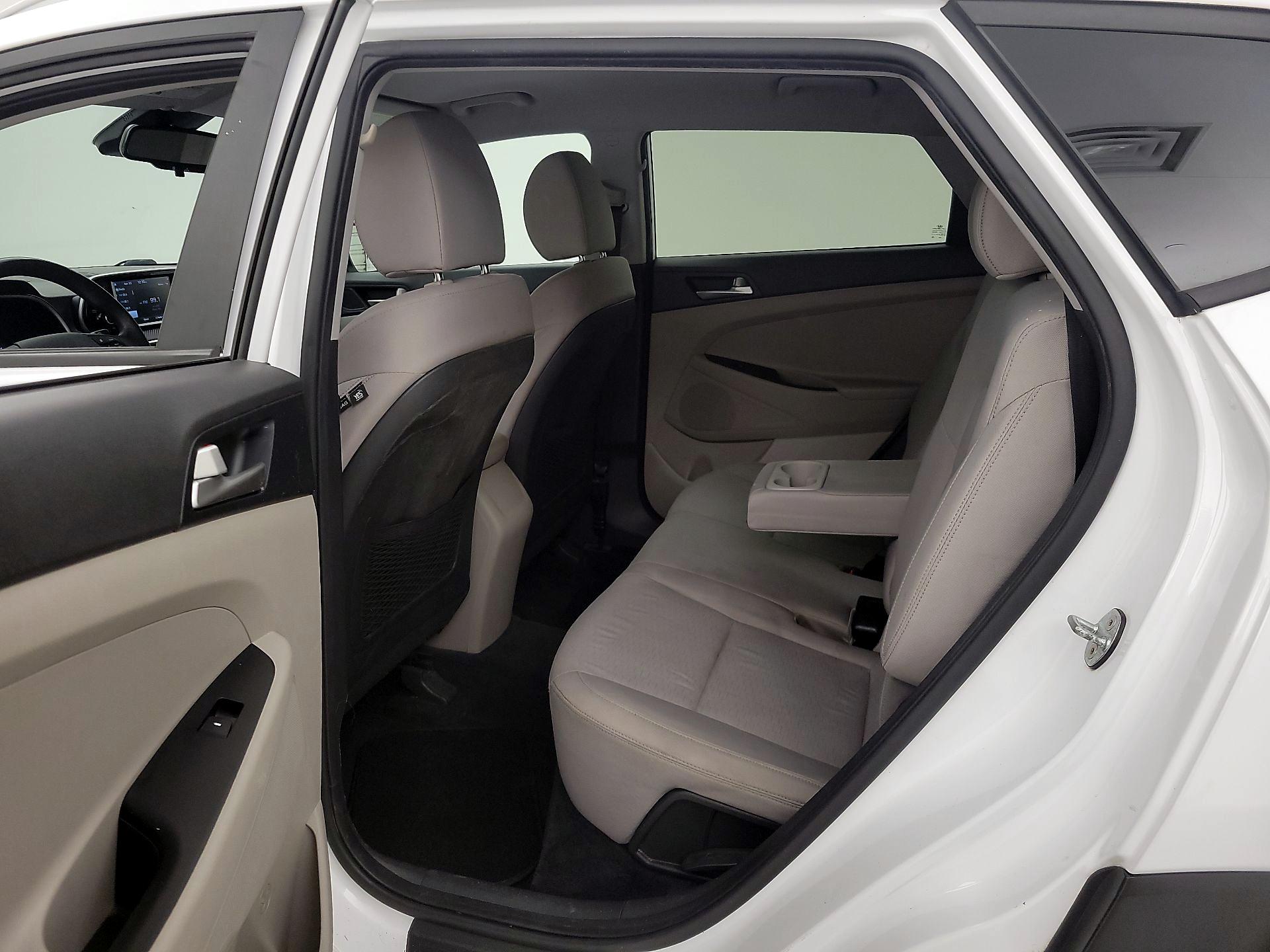 Thumbnail: 2020 Hyundai Tucson - 19