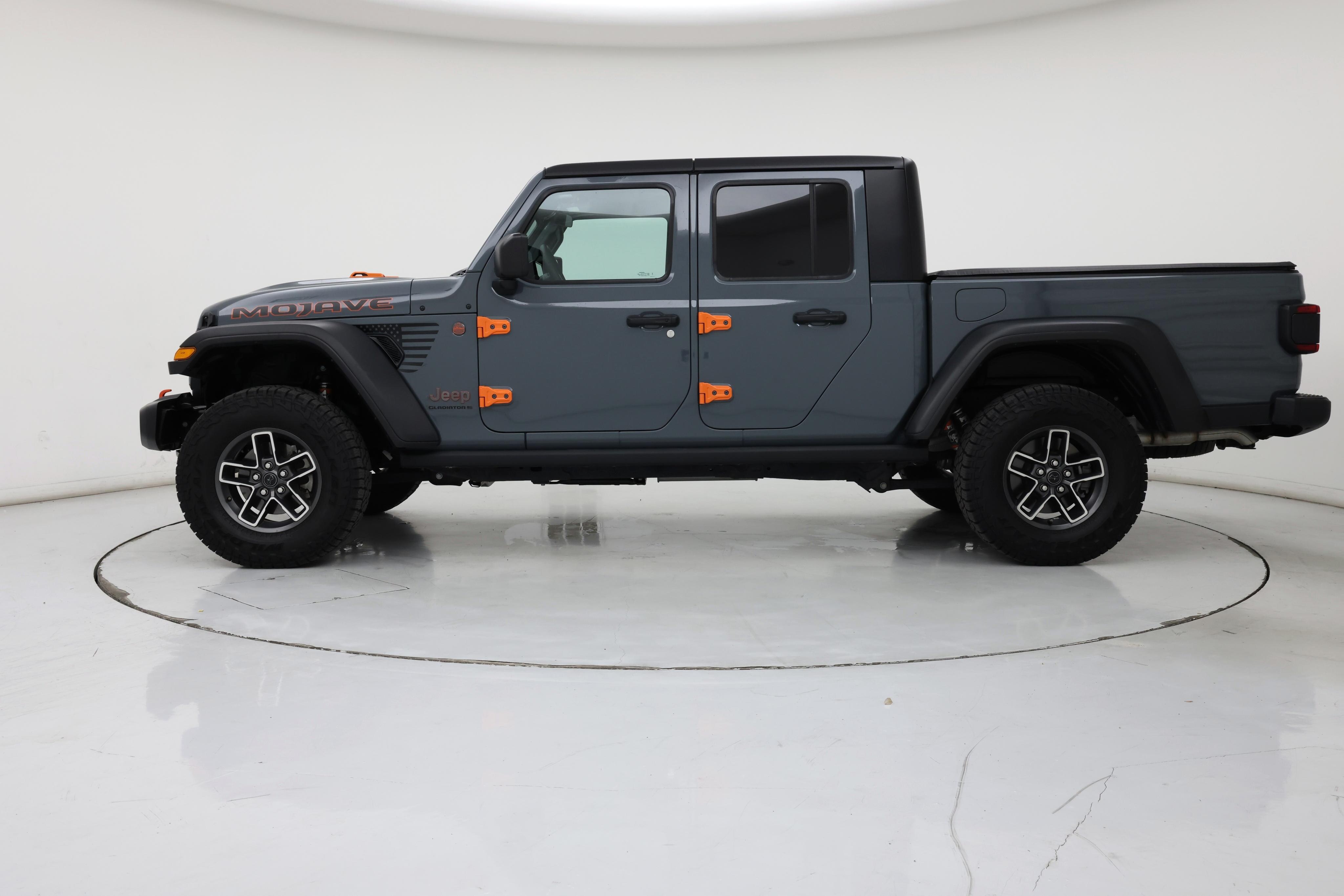 Thumbnail: 2025 Jeep Gladiator - 3