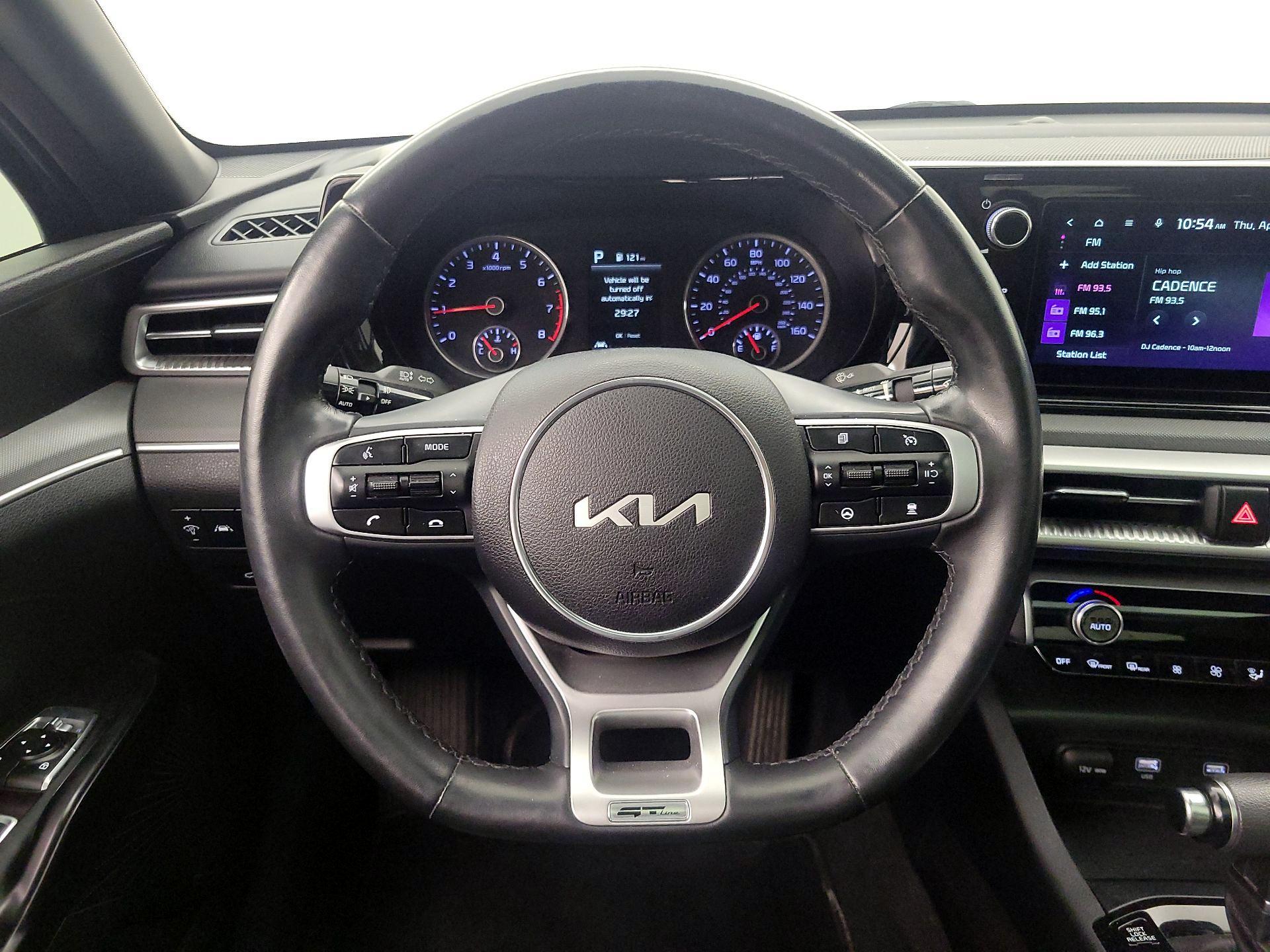 Thumbnail: 2023 Kia K5 - 10