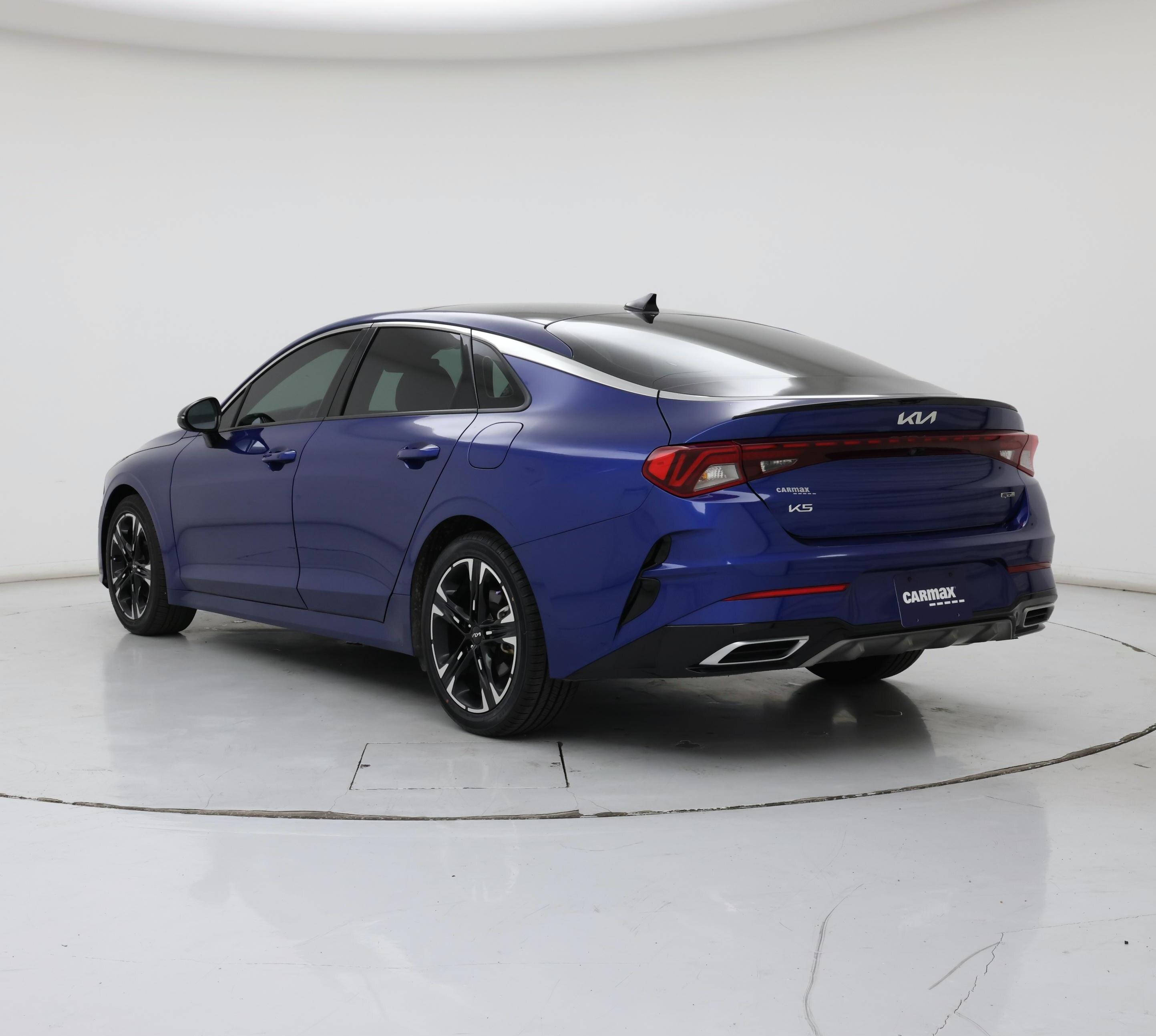 Thumbnail: 2023 Kia K5 - 2