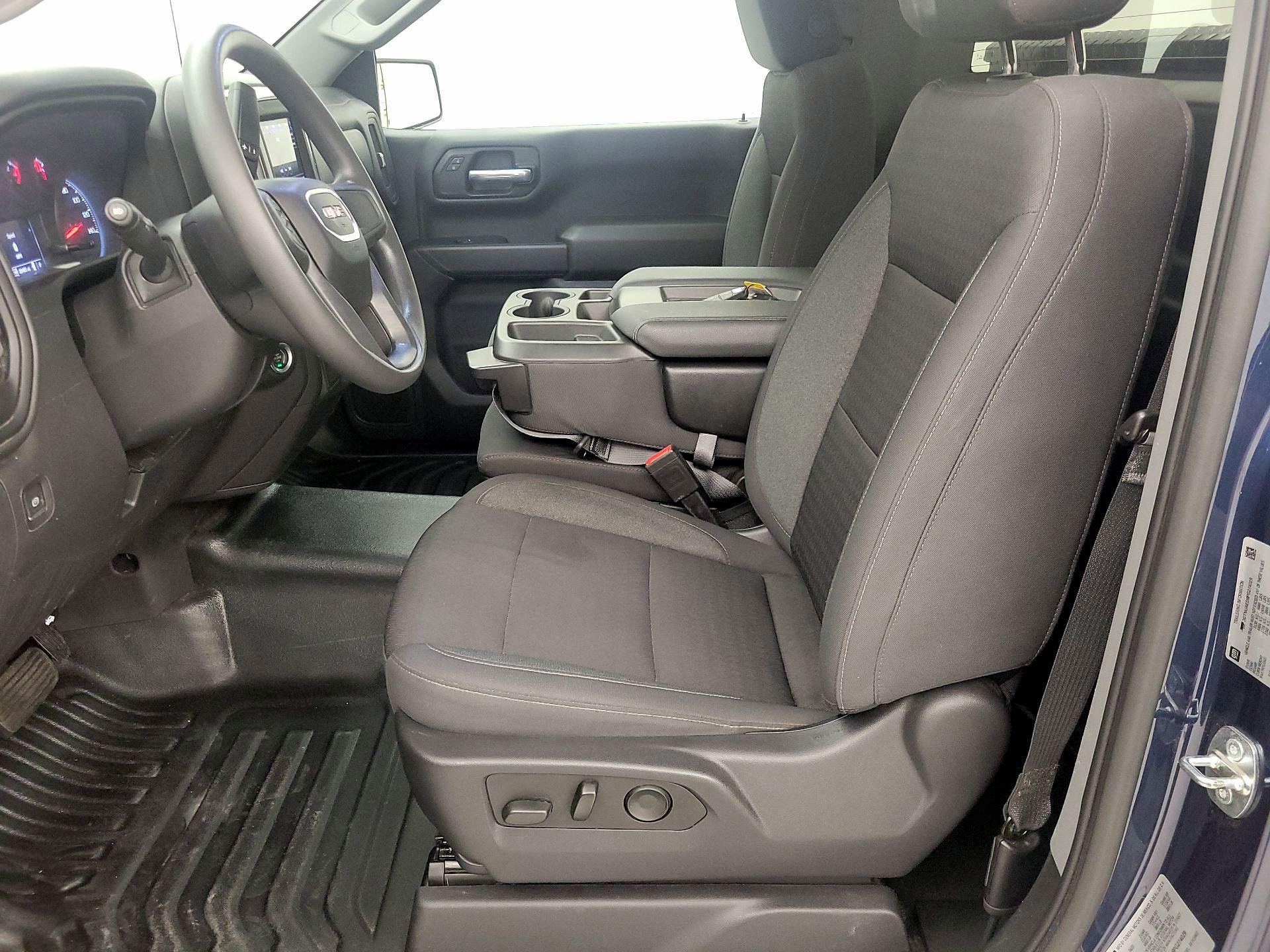 Thumbnail: 2023 GMC Sierra 1500 - 11