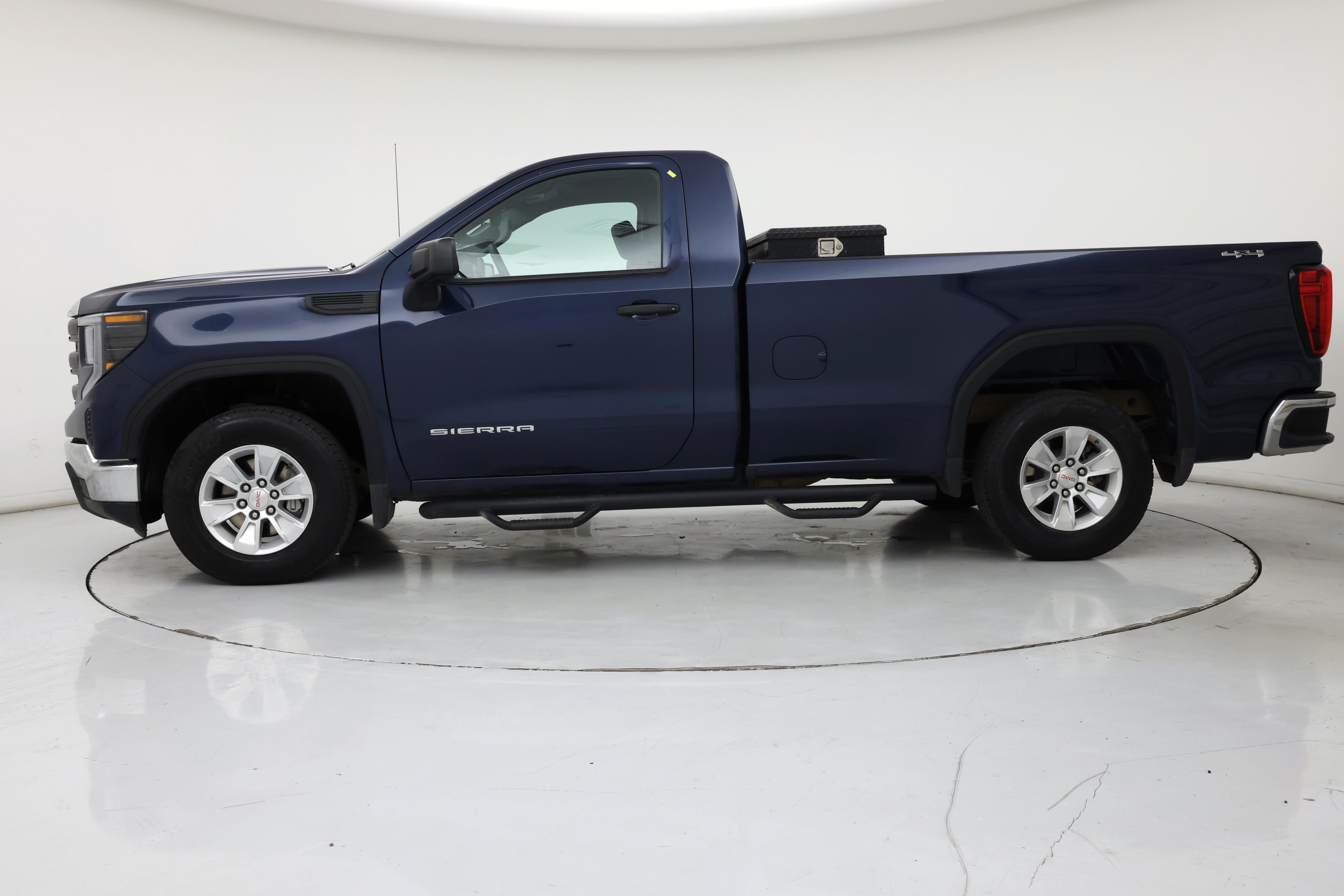 Thumbnail: 2023 GMC Sierra 1500 - 3