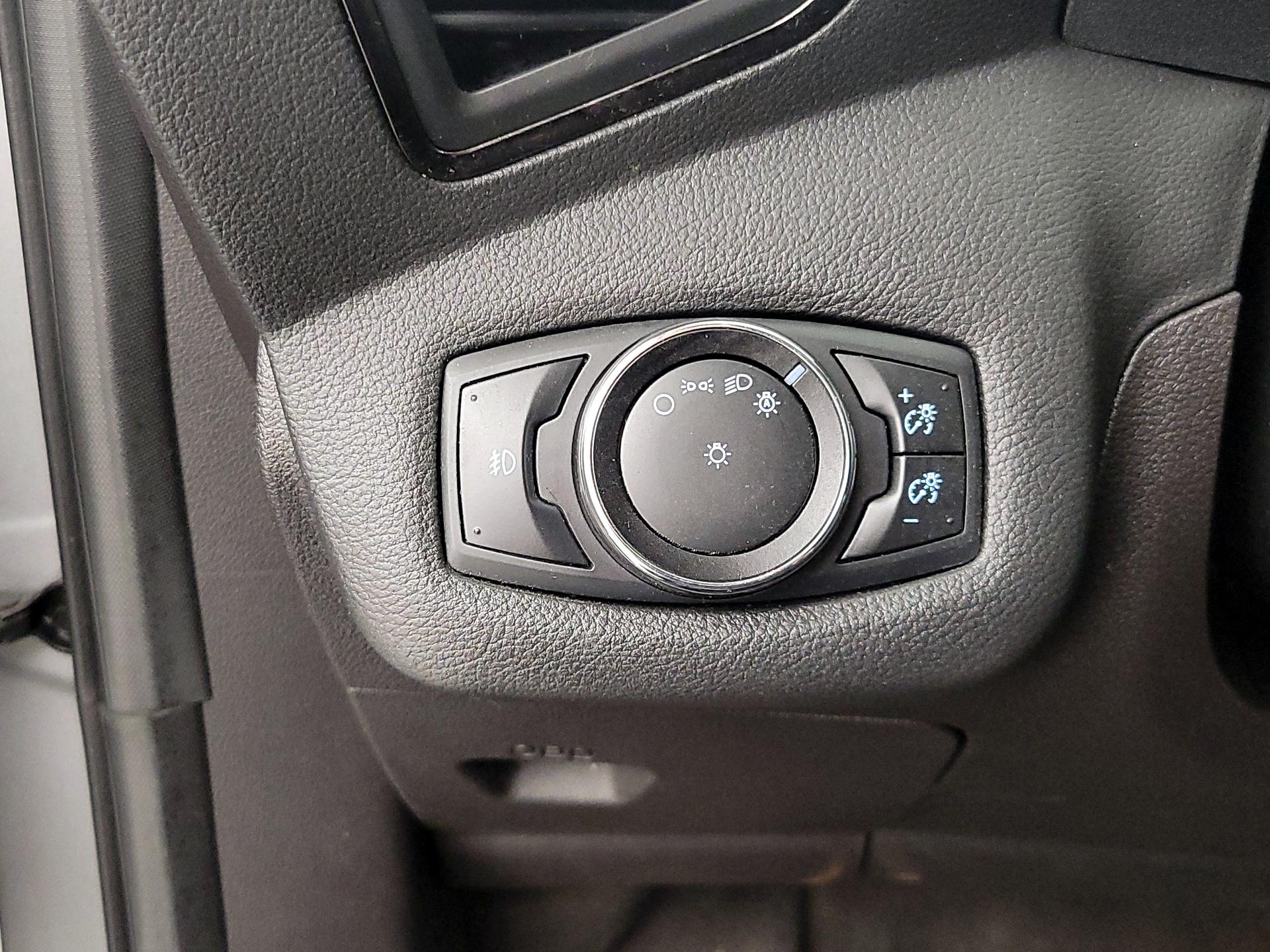Thumbnail: 2014 Ford Escape - 13