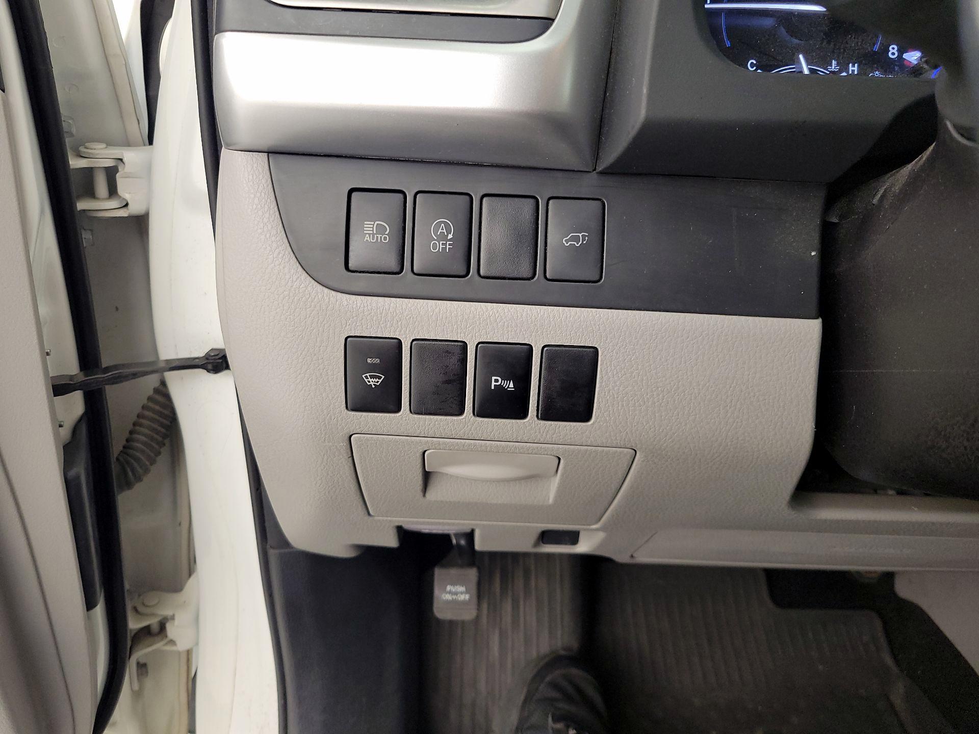 Thumbnail: 2017 Toyota Highlander - 13