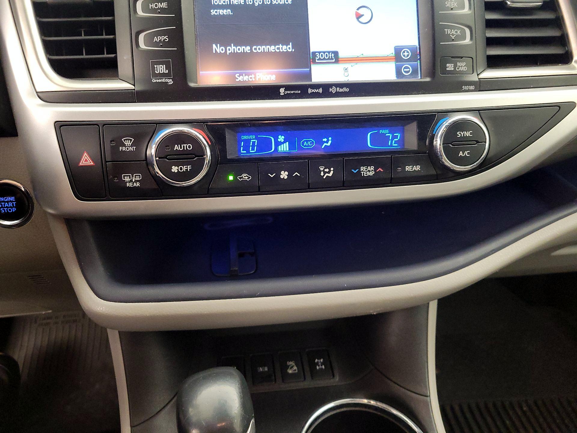 Thumbnail: 2017 Toyota Highlander - 16