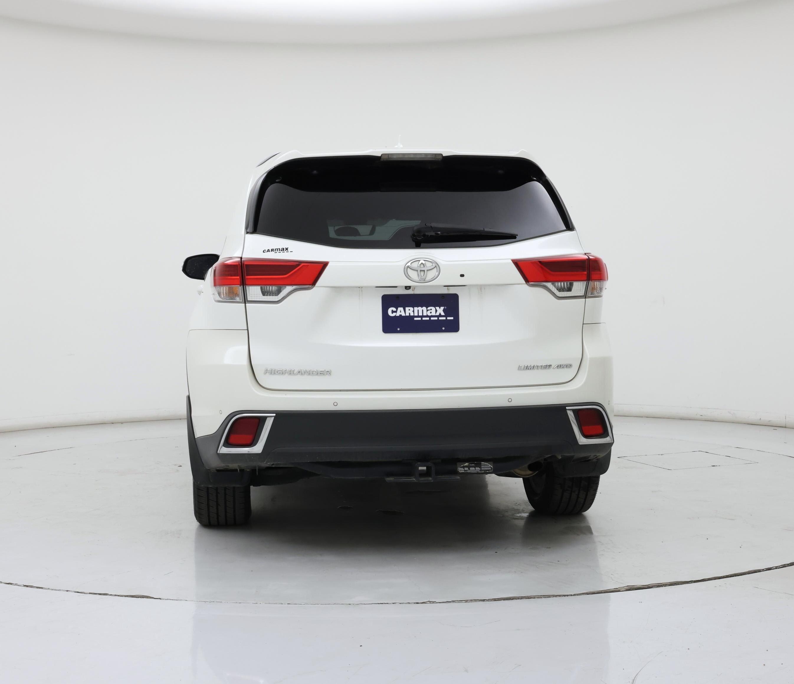 Thumbnail: 2017 Toyota Highlander - 6