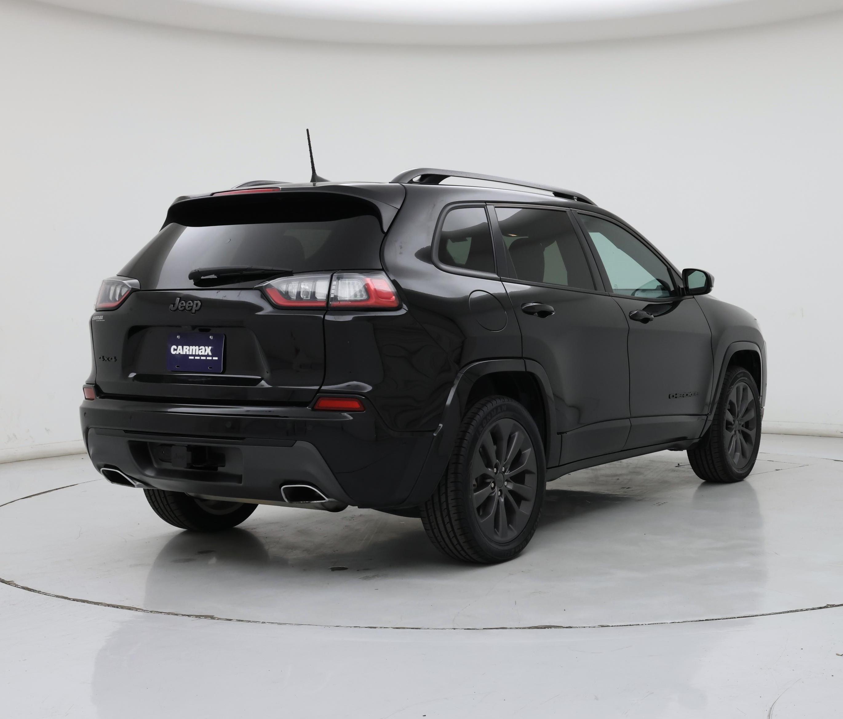 Thumbnail: 2020 Jeep Cherokee - 8