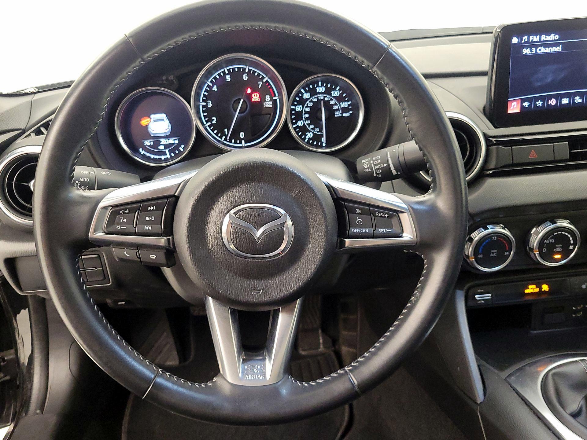 Thumbnail: 2023 Mazda MX-5 Miata - 10