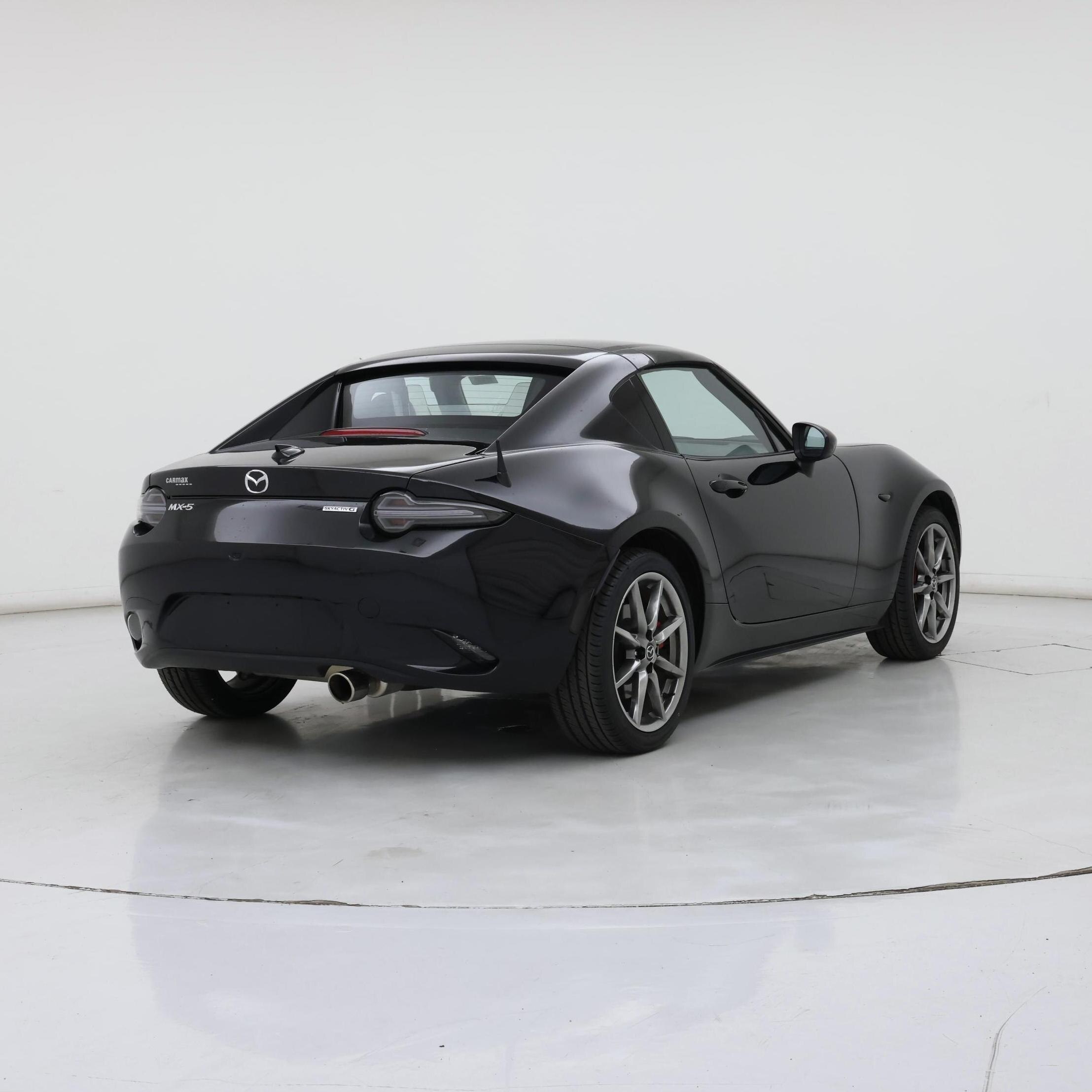 Thumbnail: 2023 Mazda MX-5 Miata - 8