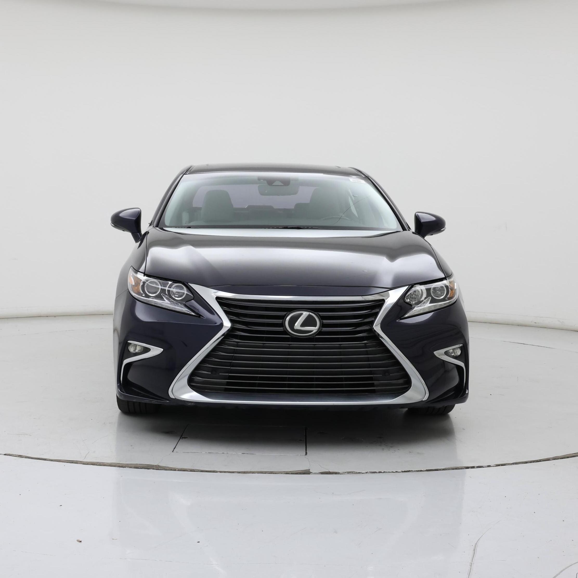 Thumbnail: 2017 Lexus ES - 5
