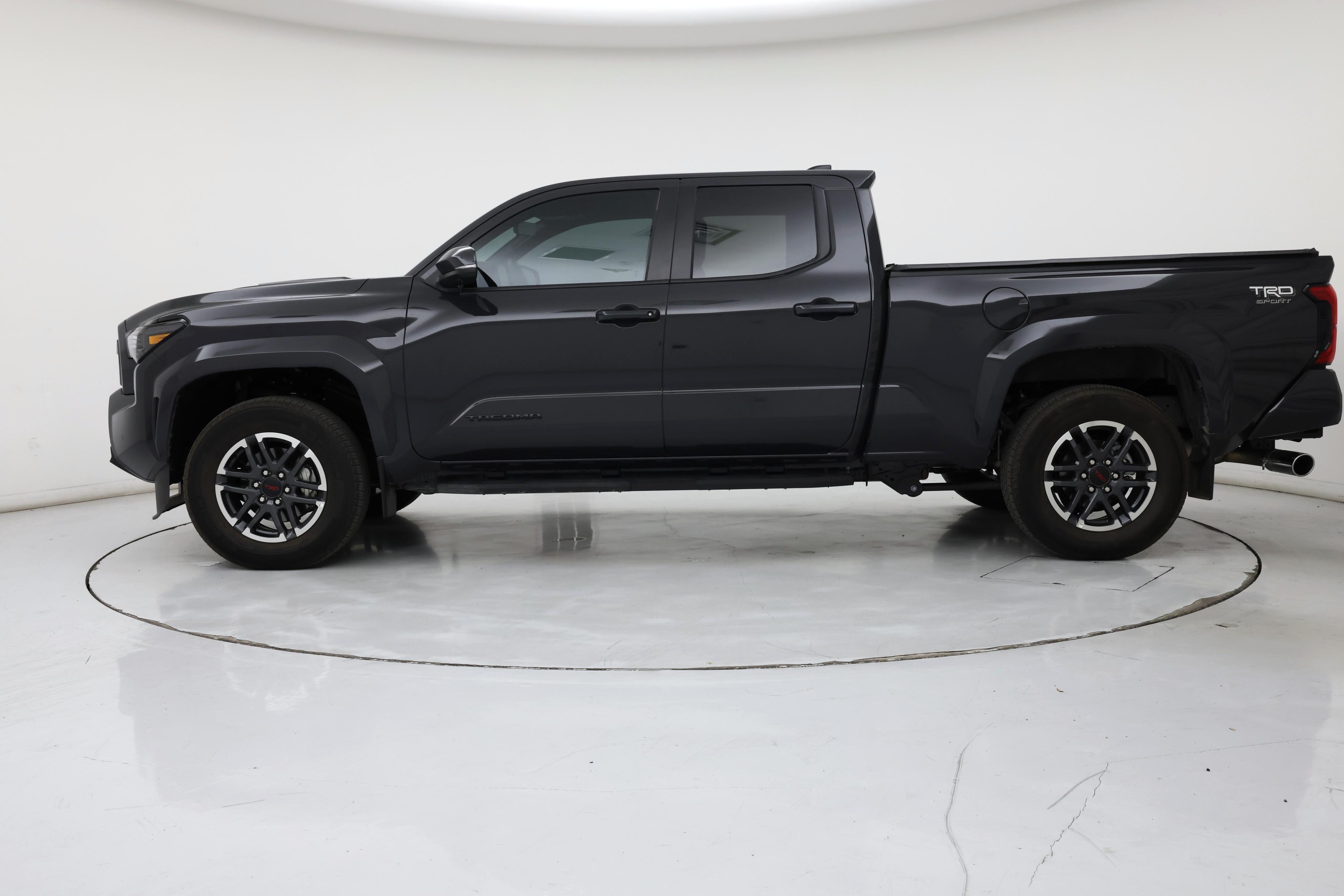 Thumbnail: 2024 Toyota Tacoma - 3