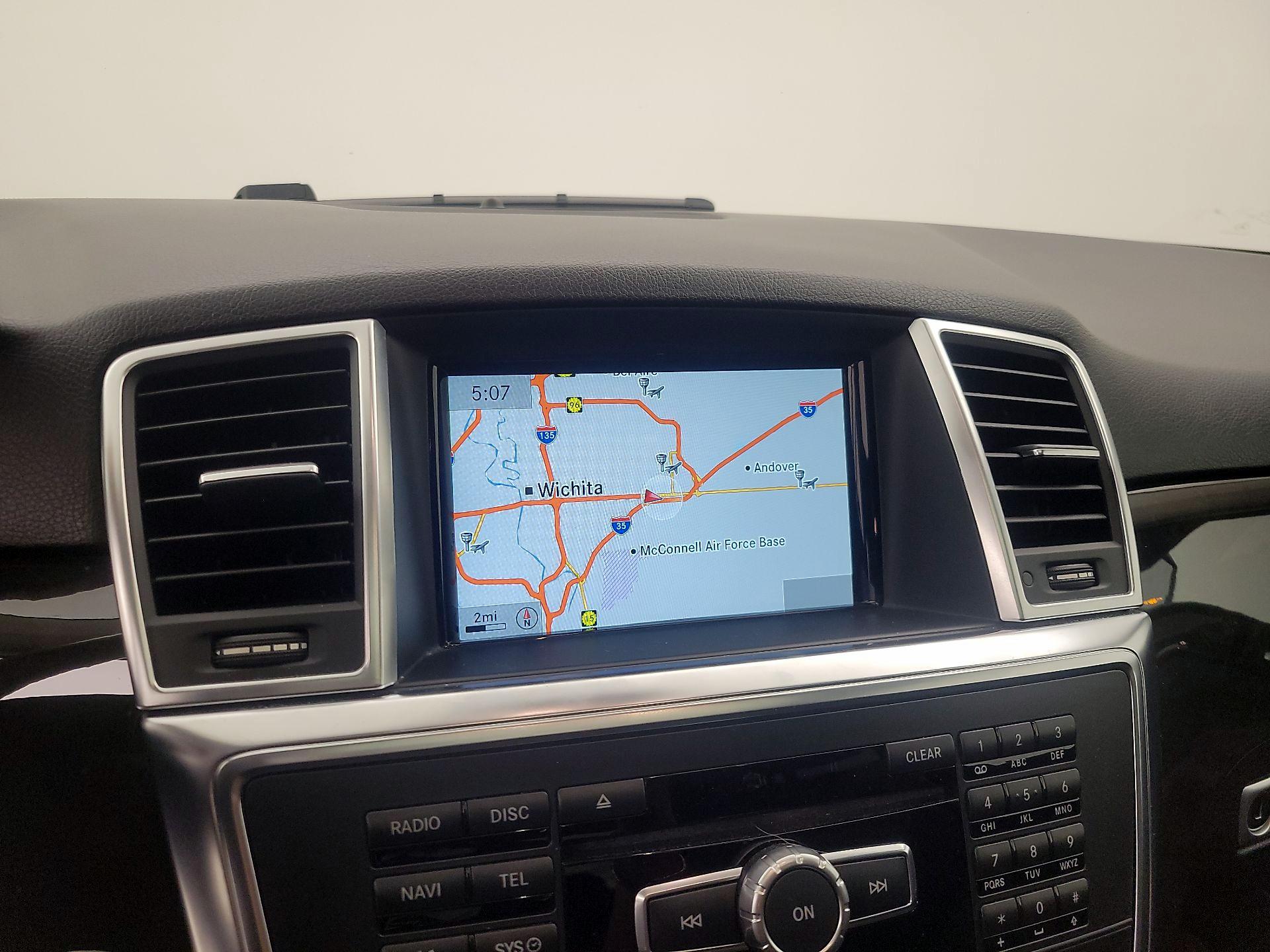 Thumbnail: 2015 Mercedes-Benz M-Class - 14