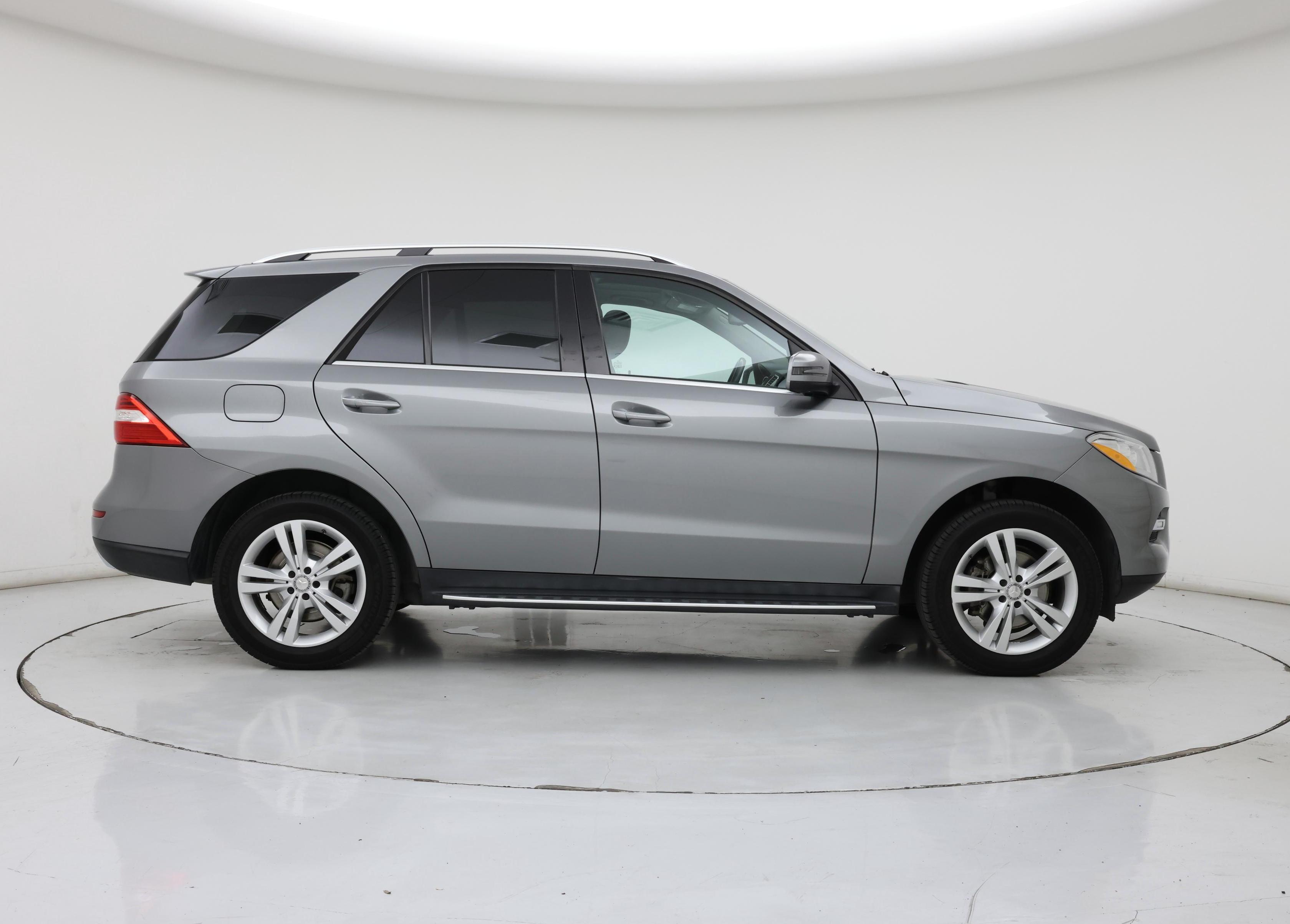 Thumbnail: 2015 Mercedes-Benz M-Class - 7