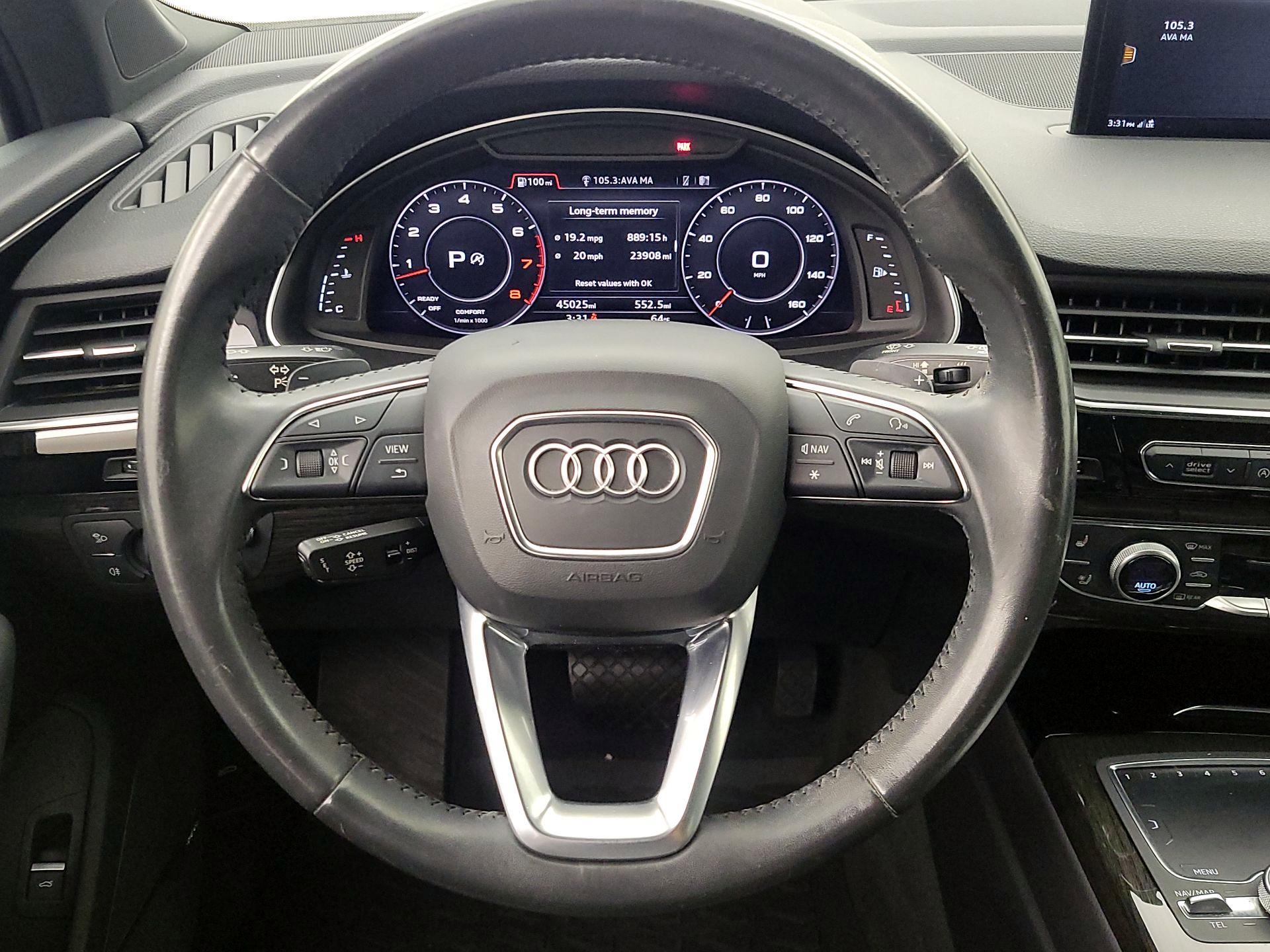 Thumbnail: 2019 Audi Q7 - 10