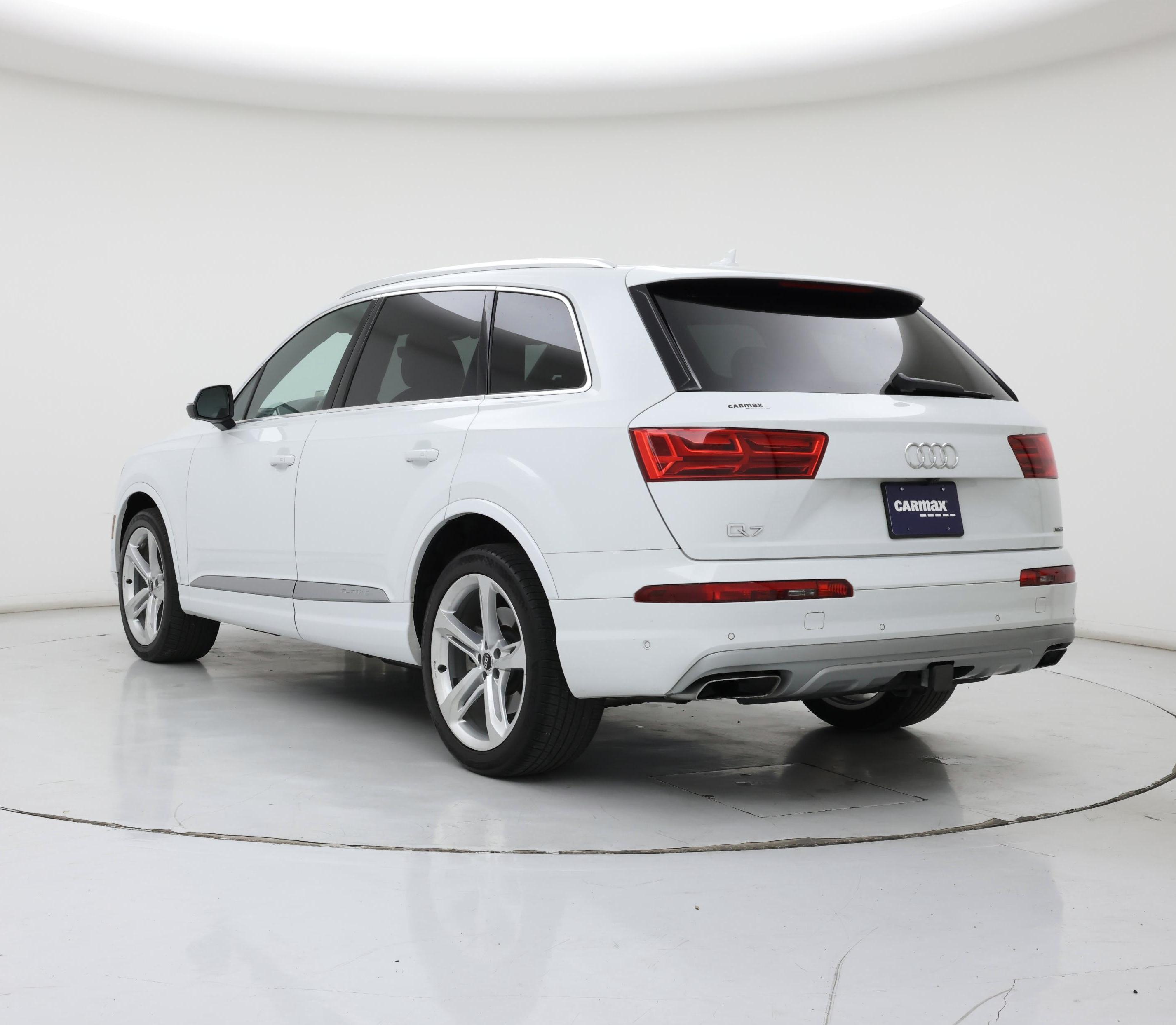 Thumbnail: 2019 Audi Q7 - 2