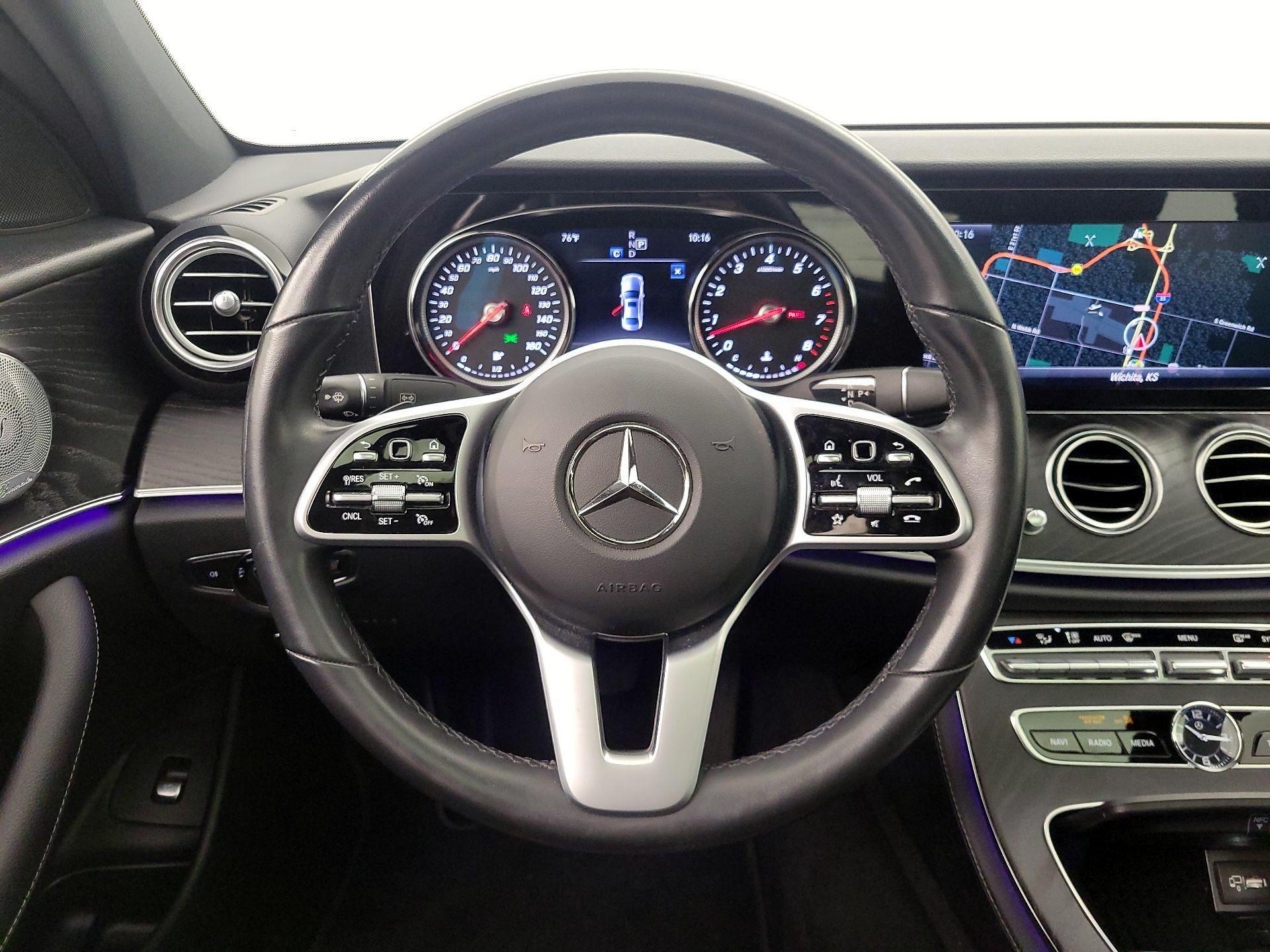 Thumbnail: 2019 Mercedes-Benz E-Class - 10