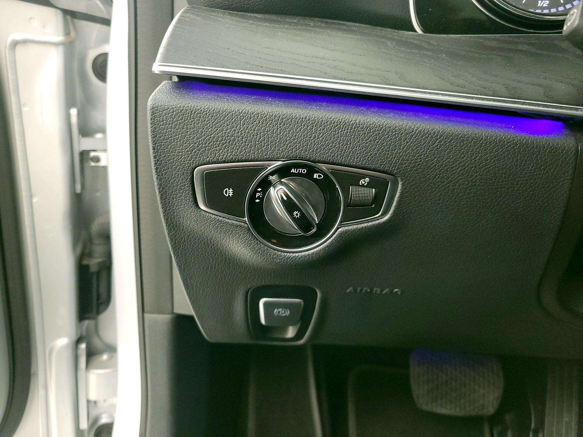 Thumbnail: 2019 Mercedes-Benz E-Class - 13