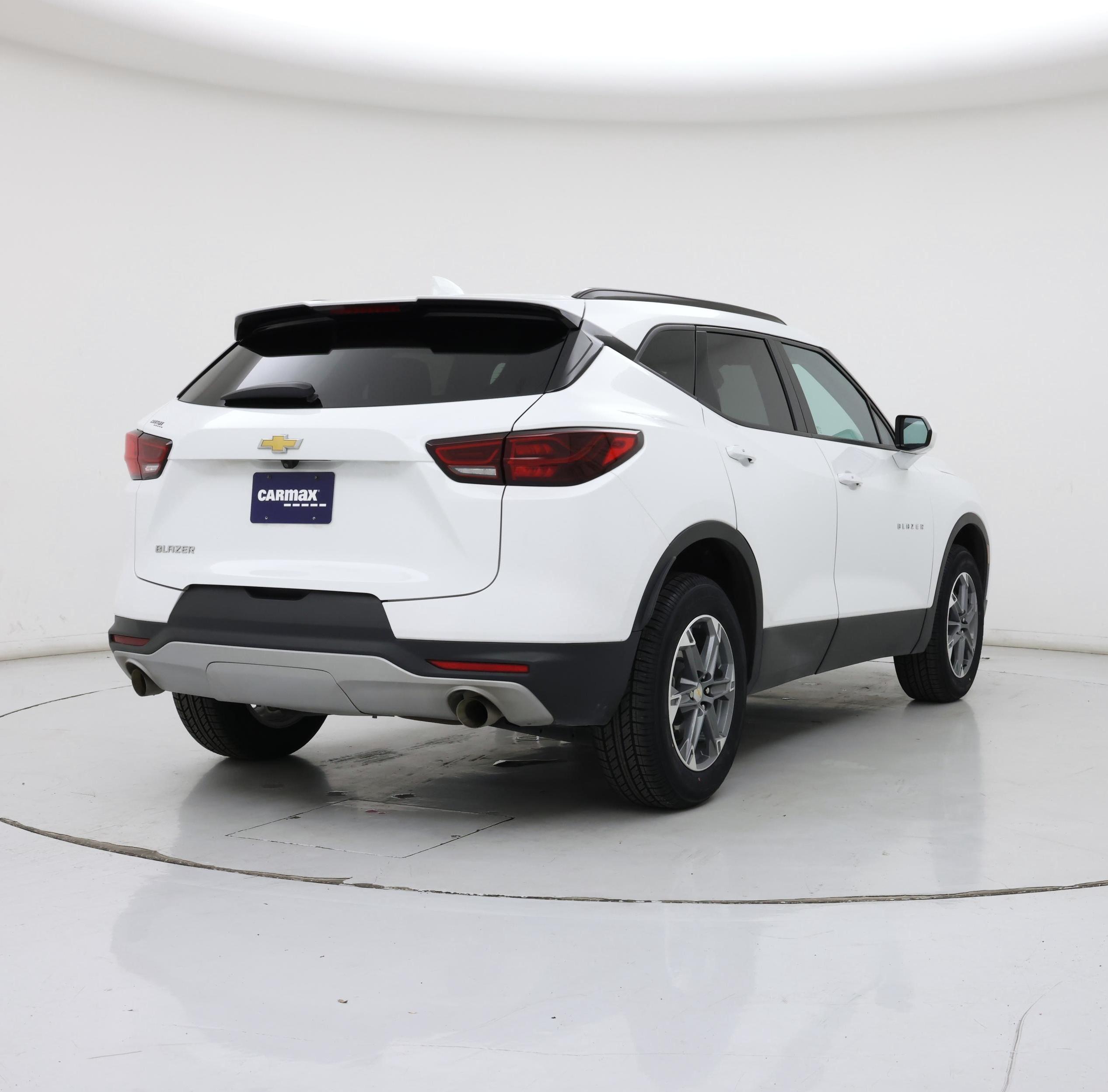 Thumbnail: 2023 Chevrolet Blazer - 8