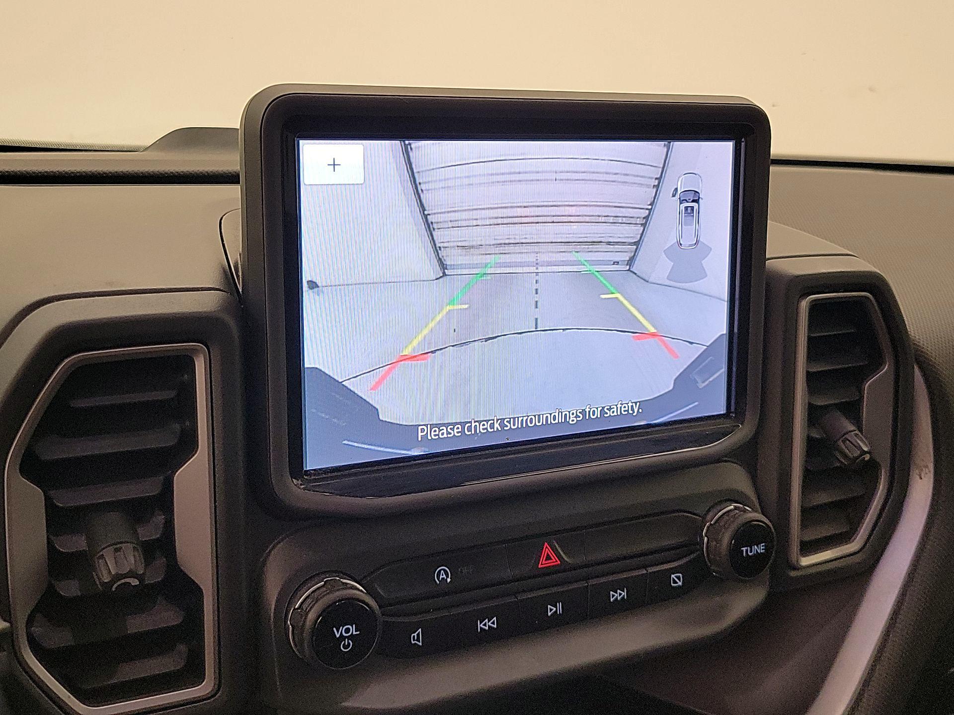 Thumbnail: 2021 Ford Bronco Sport - 15