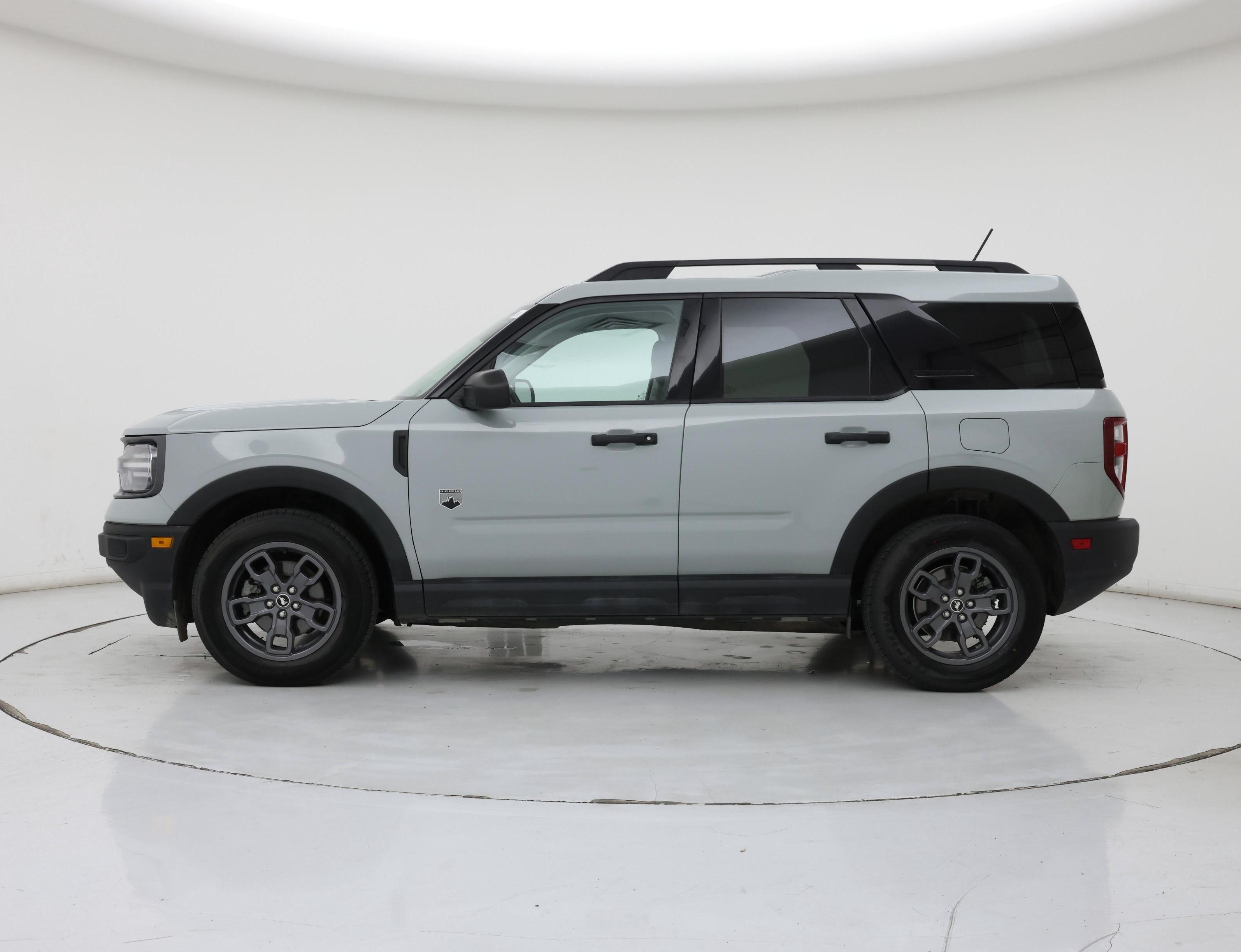 Thumbnail: 2021 Ford Bronco Sport - 3