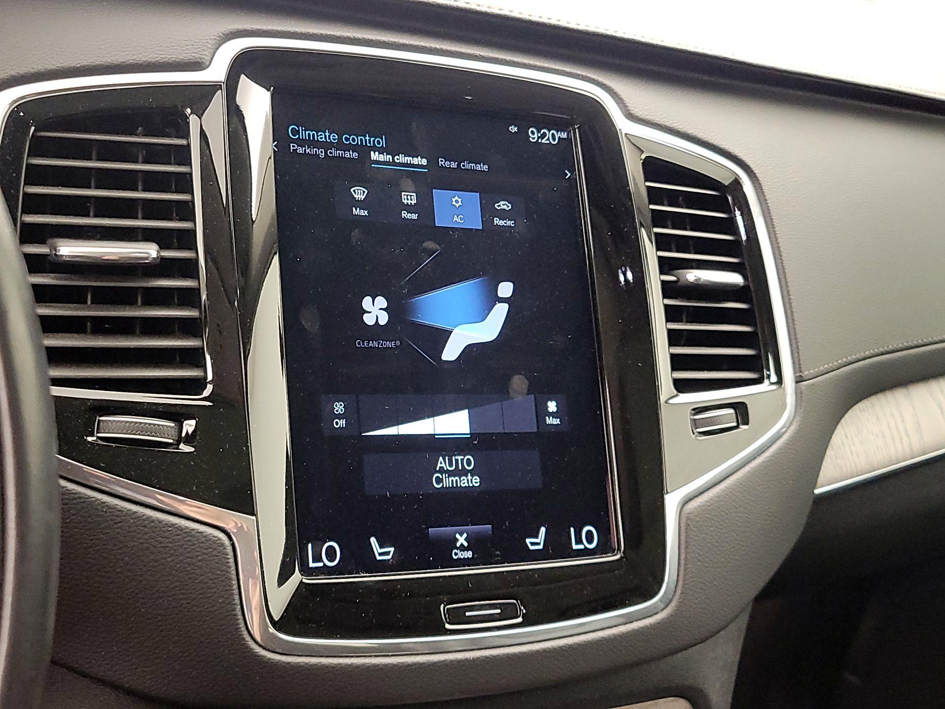 Thumbnail: 2021 Volvo XC90 - 17