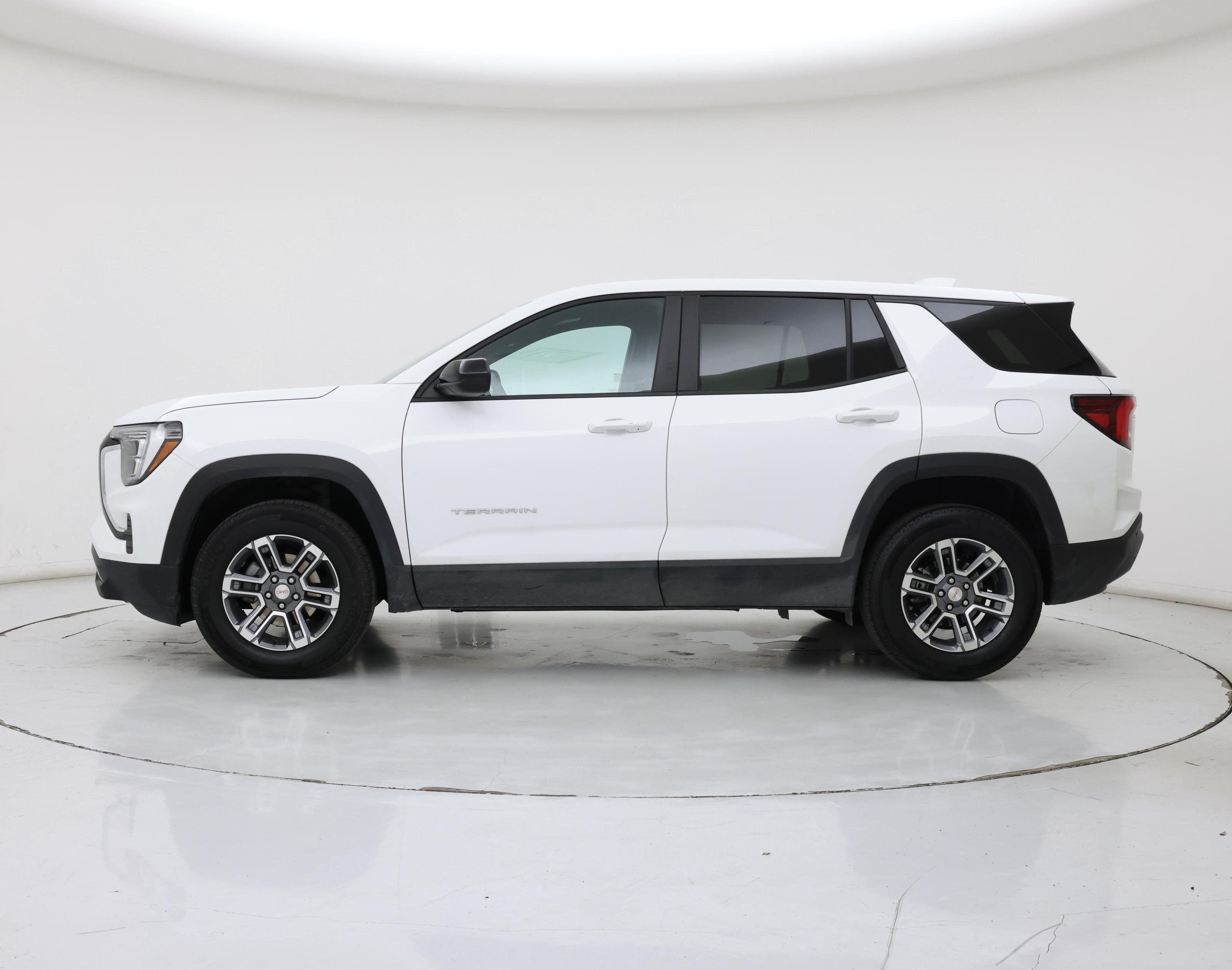 Thumbnail: 2025 GMC Terrain - 3