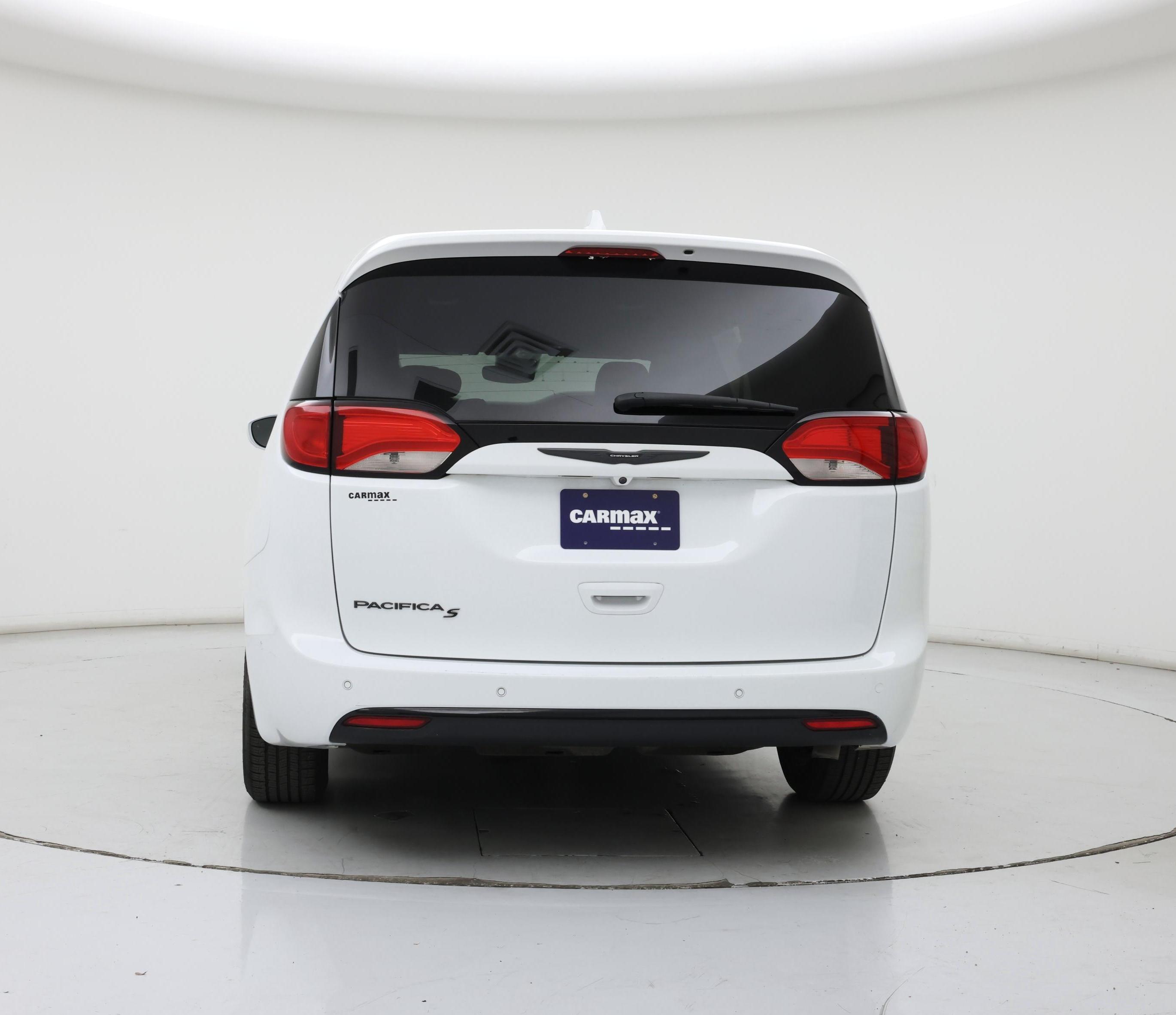 Thumbnail: 2020 Chrysler Pacifica - 6