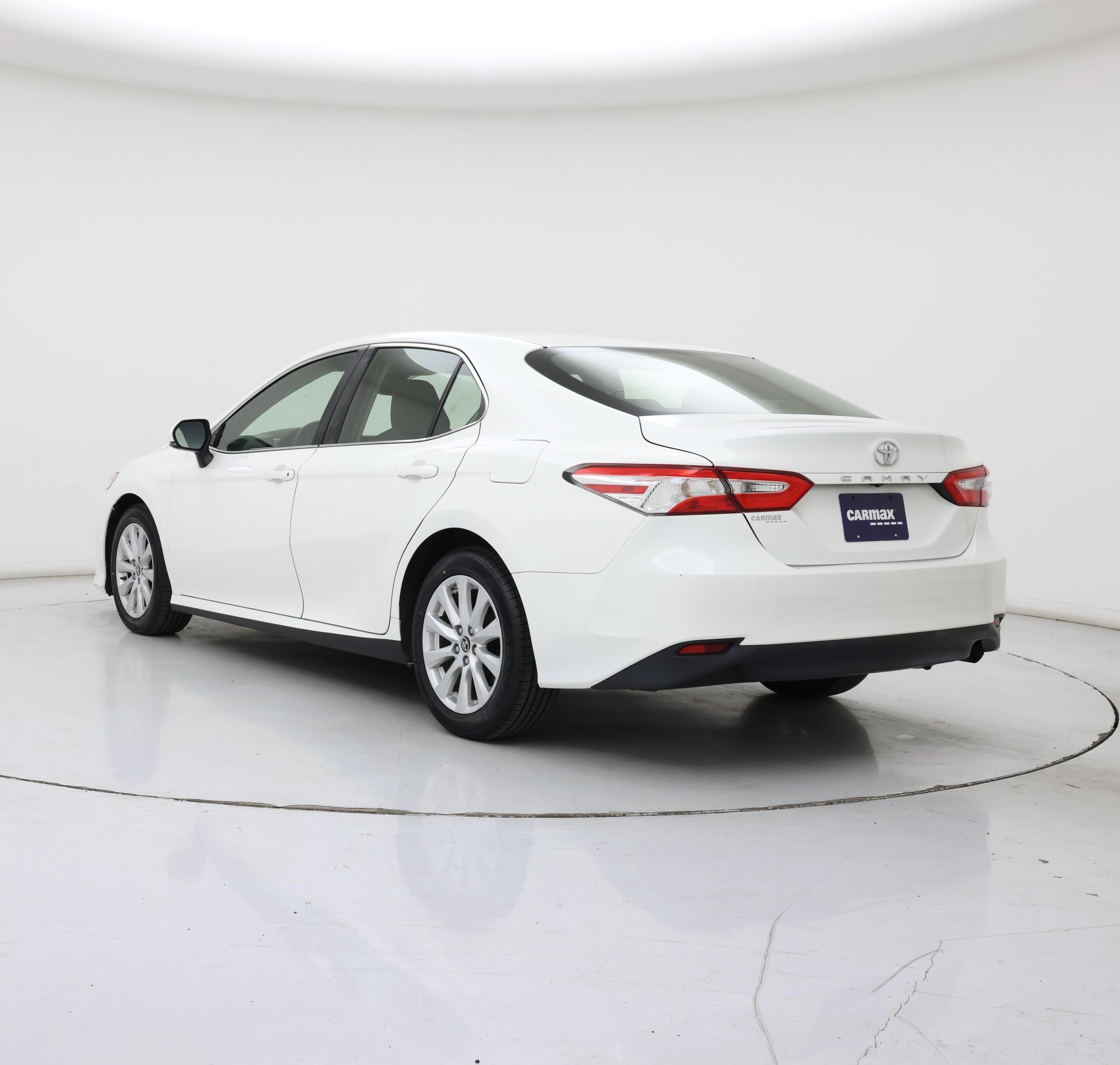 Thumbnail: 2018 Toyota Camry - 2