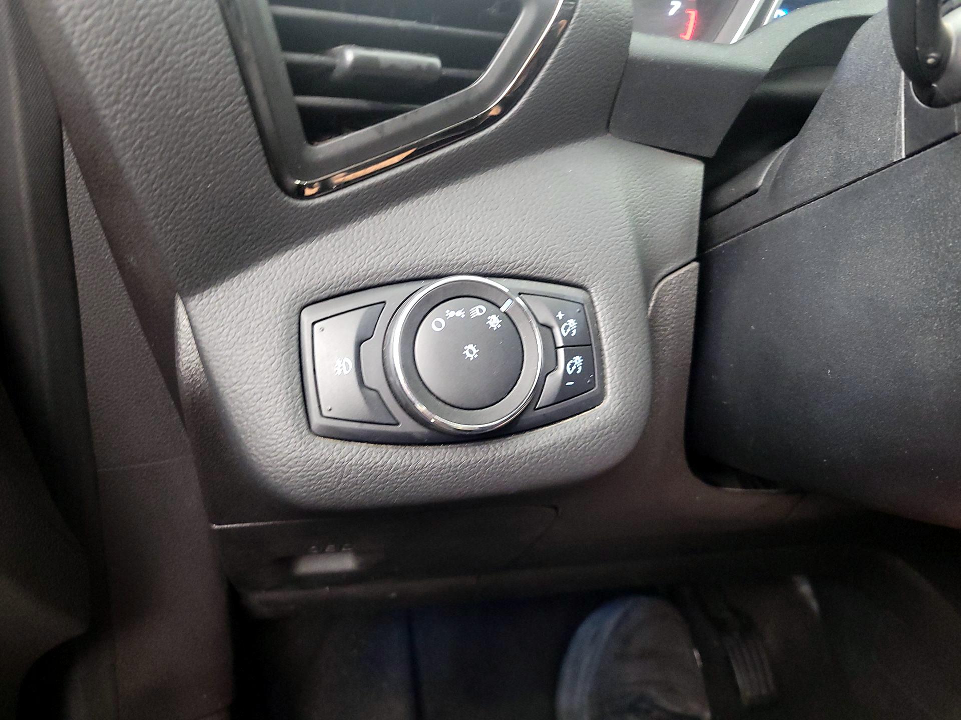 Thumbnail: 2014 Ford Escape - 13