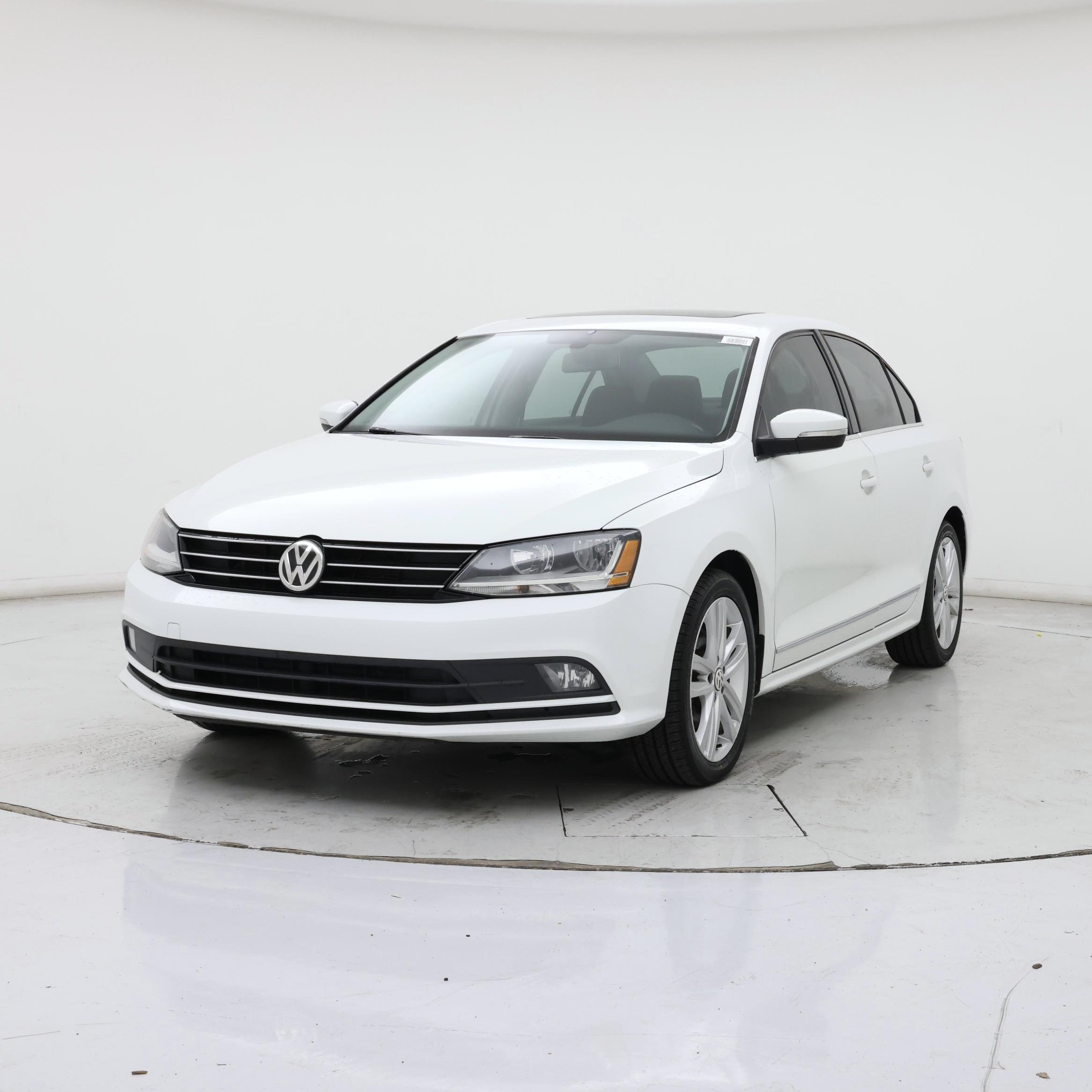 Thumbnail: 2017 Volkswagen Jetta - 4