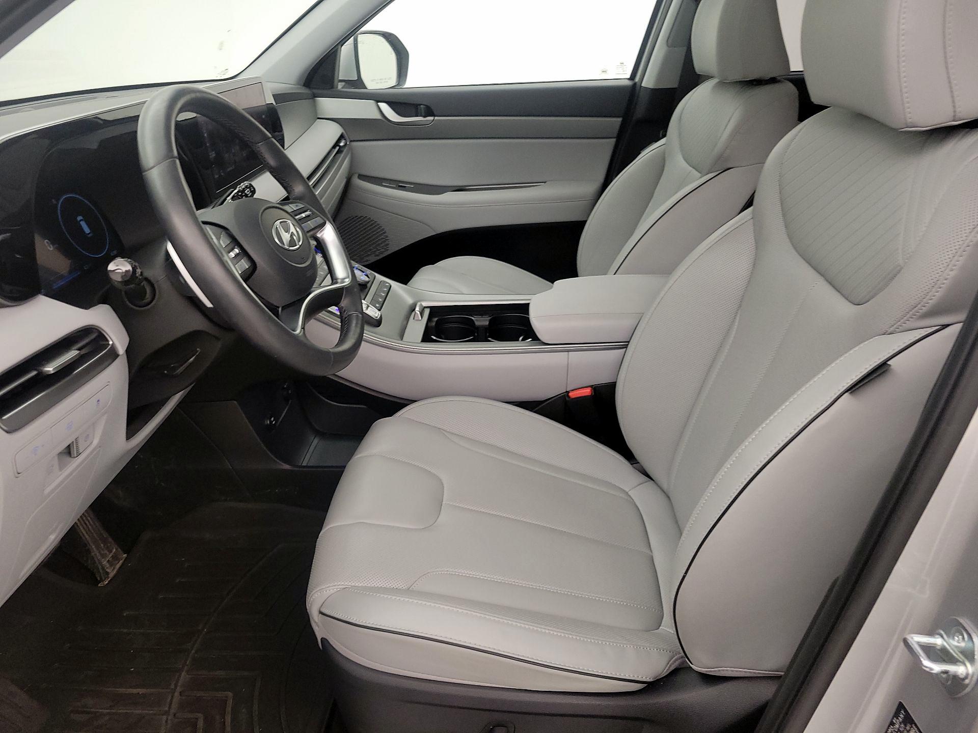 Thumbnail: 2023 Hyundai Palisade - 11