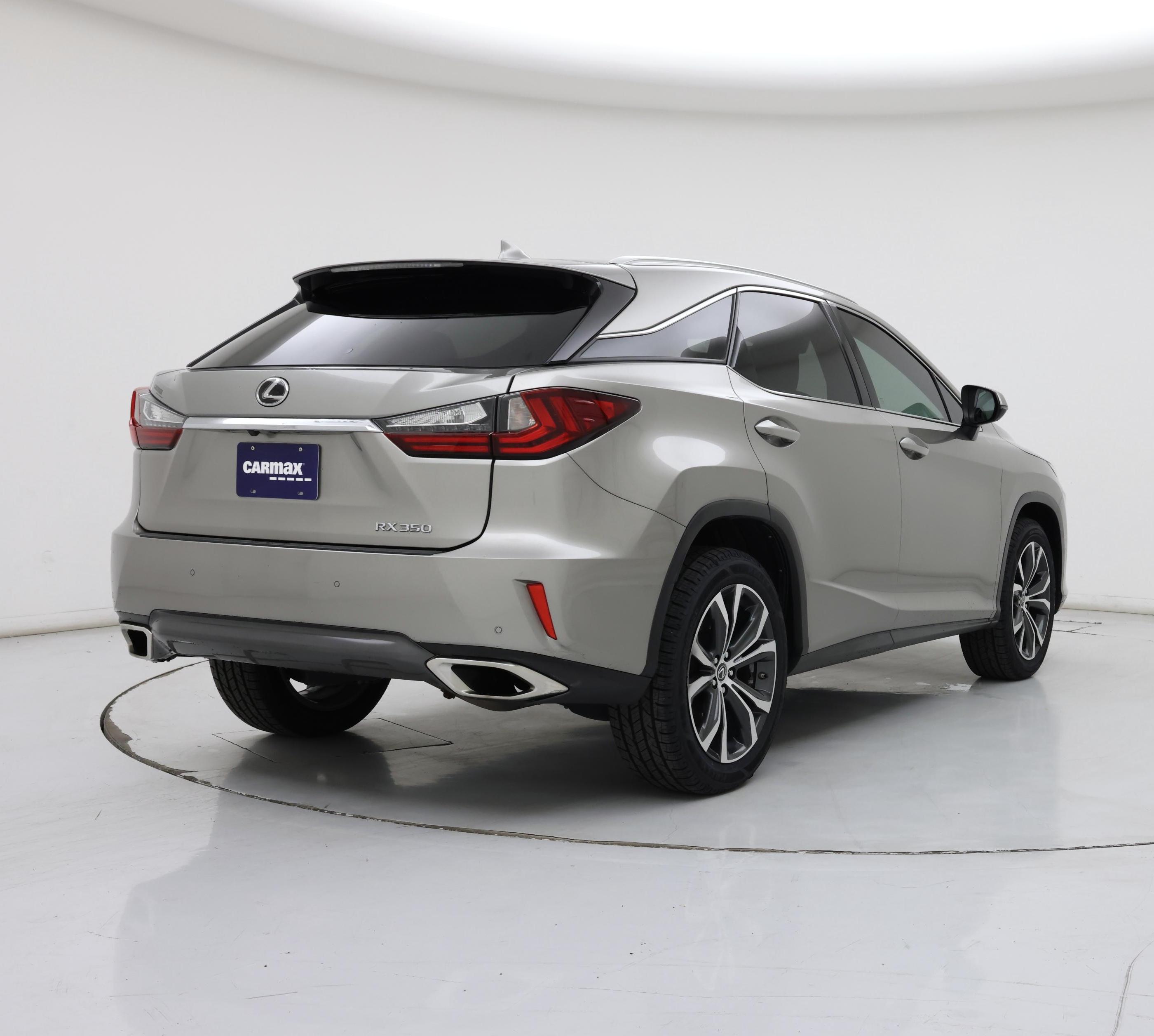 Thumbnail: 2018 Lexus RX - 8