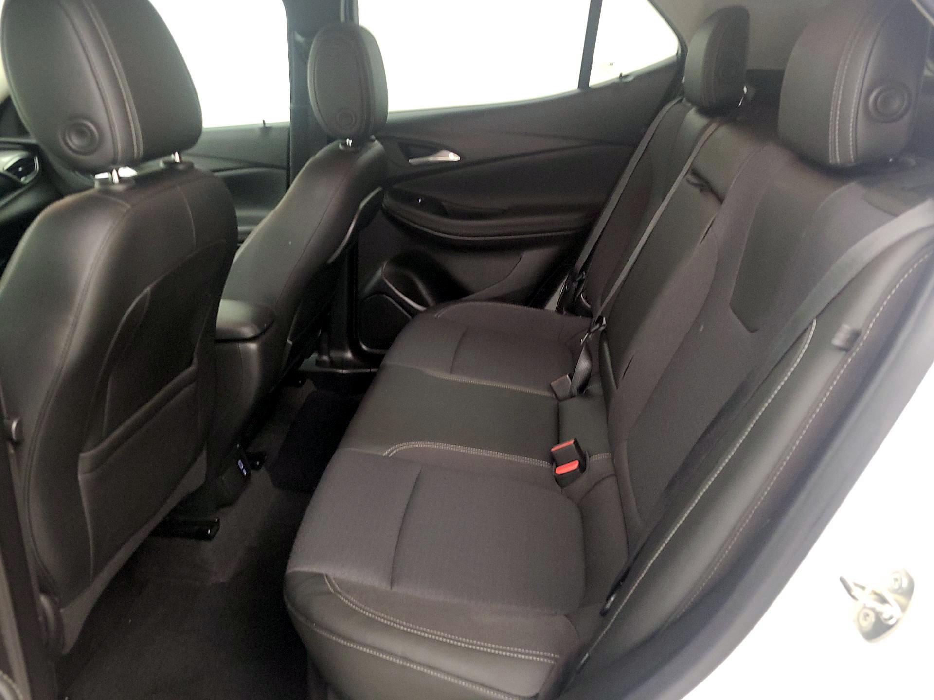 Thumbnail: 2020 Buick Encore GX - 19