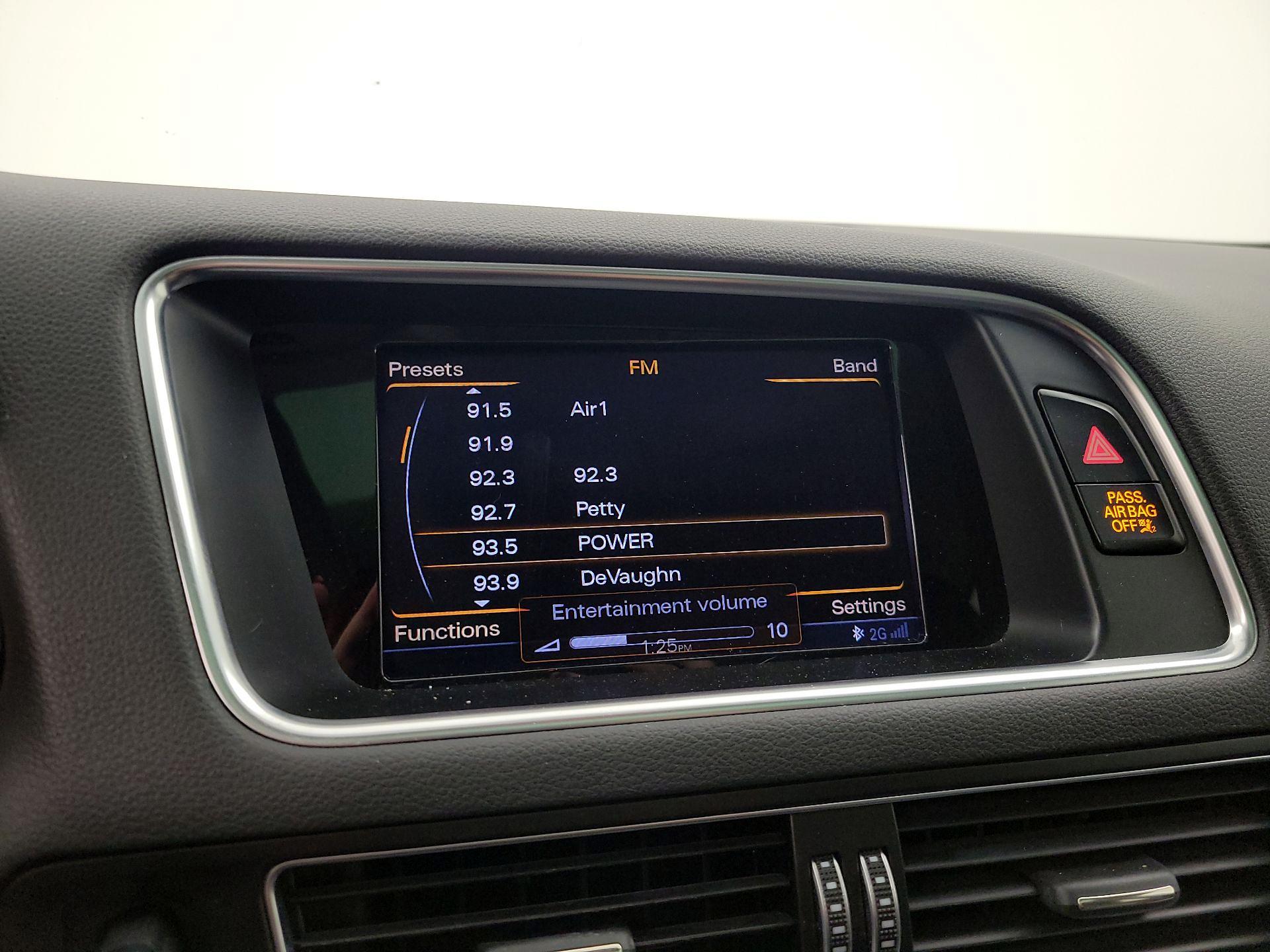 Thumbnail: 2016 Audi Q5 - 16